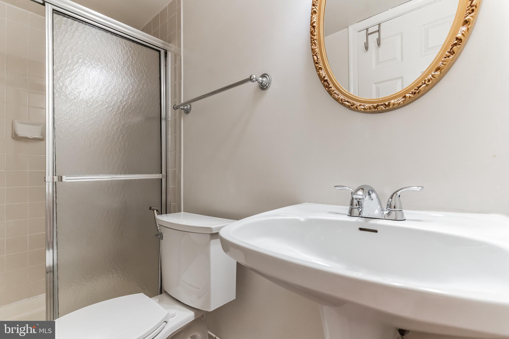 GROSVENOR PARK - Residential Lease