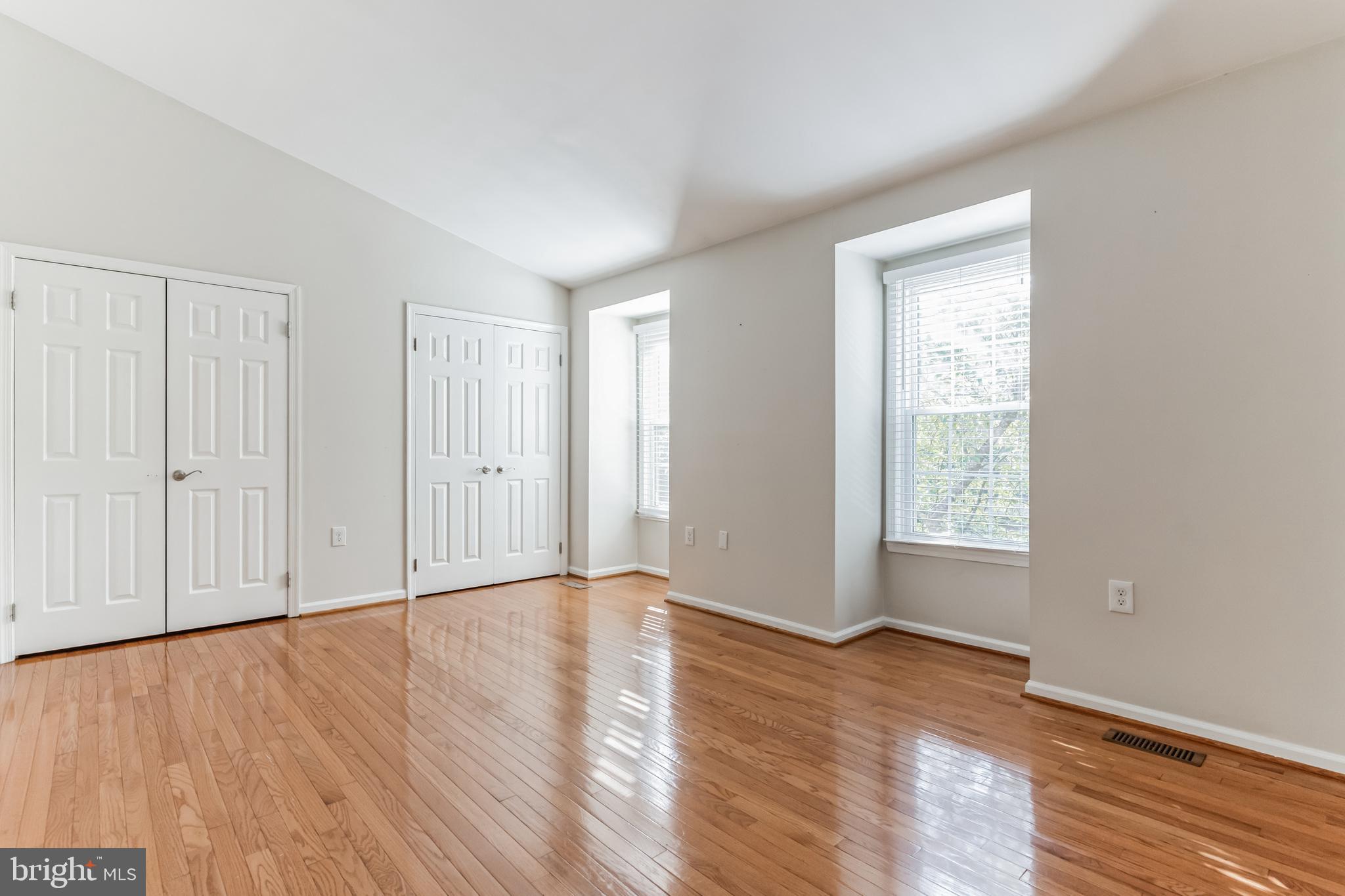 GROSVENOR PARK - Residential Lease