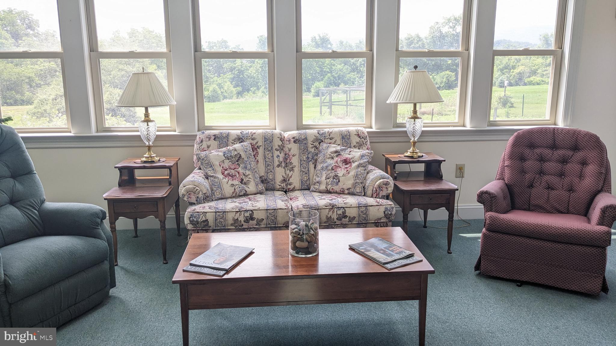 NEFF COUNTRY ESTATES - Residential