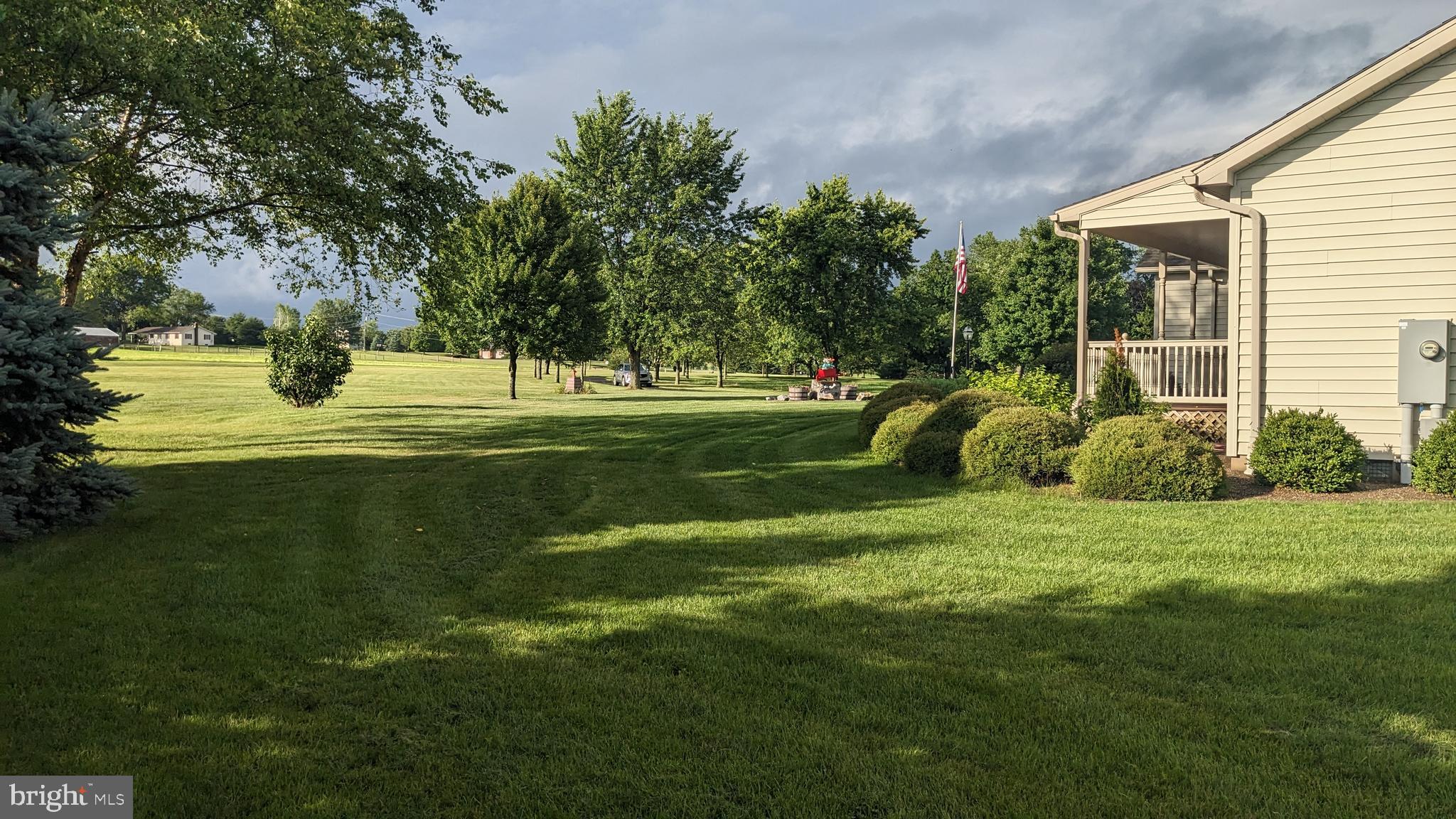 NEFF COUNTRY ESTATES - Residential