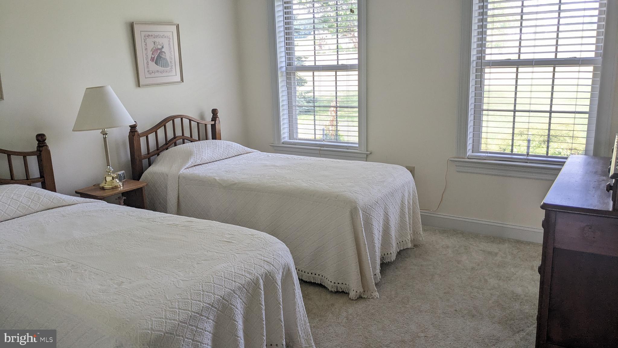 NEFF COUNTRY ESTATES - Residential