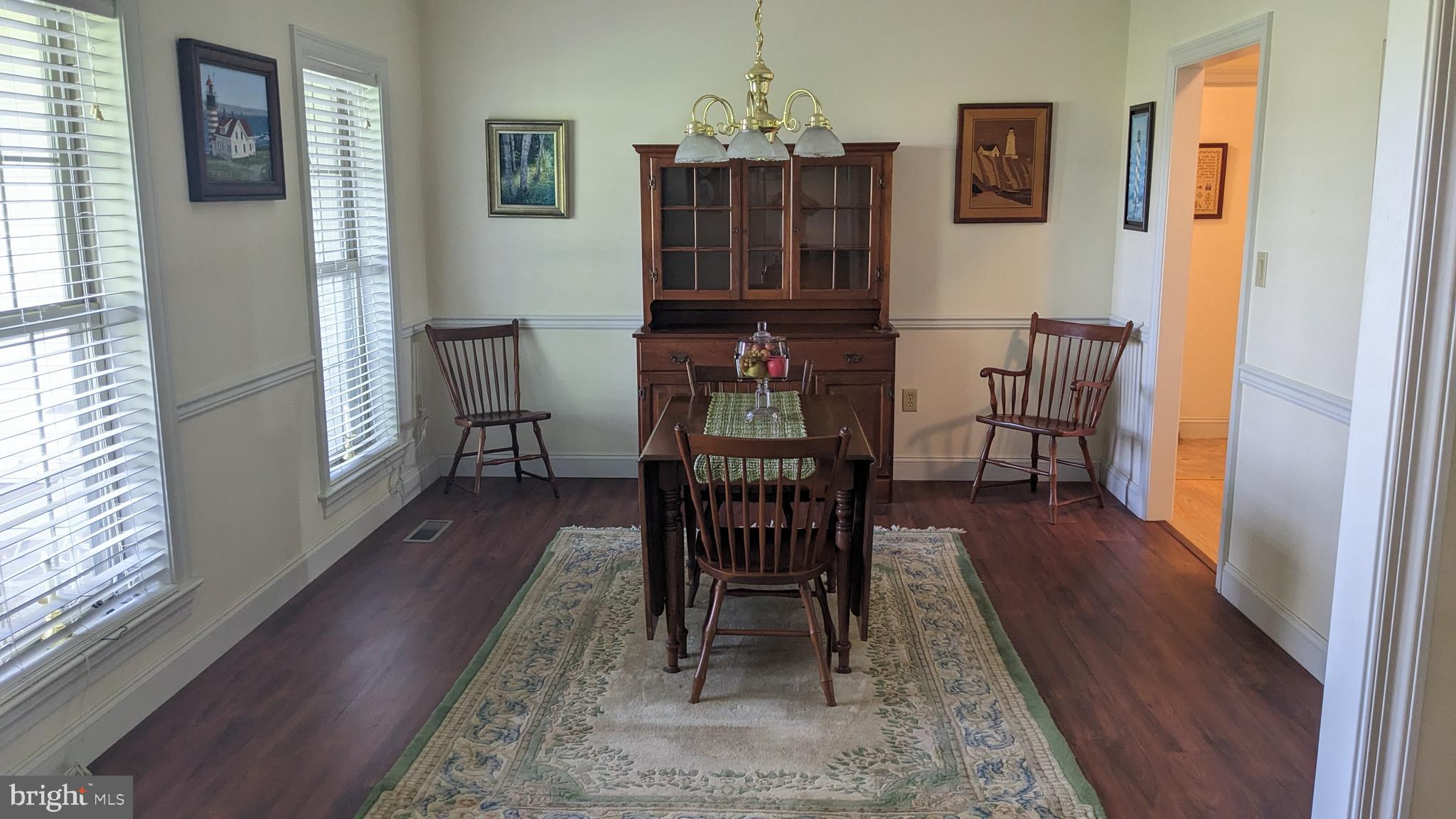 NEFF COUNTRY ESTATES - Residential