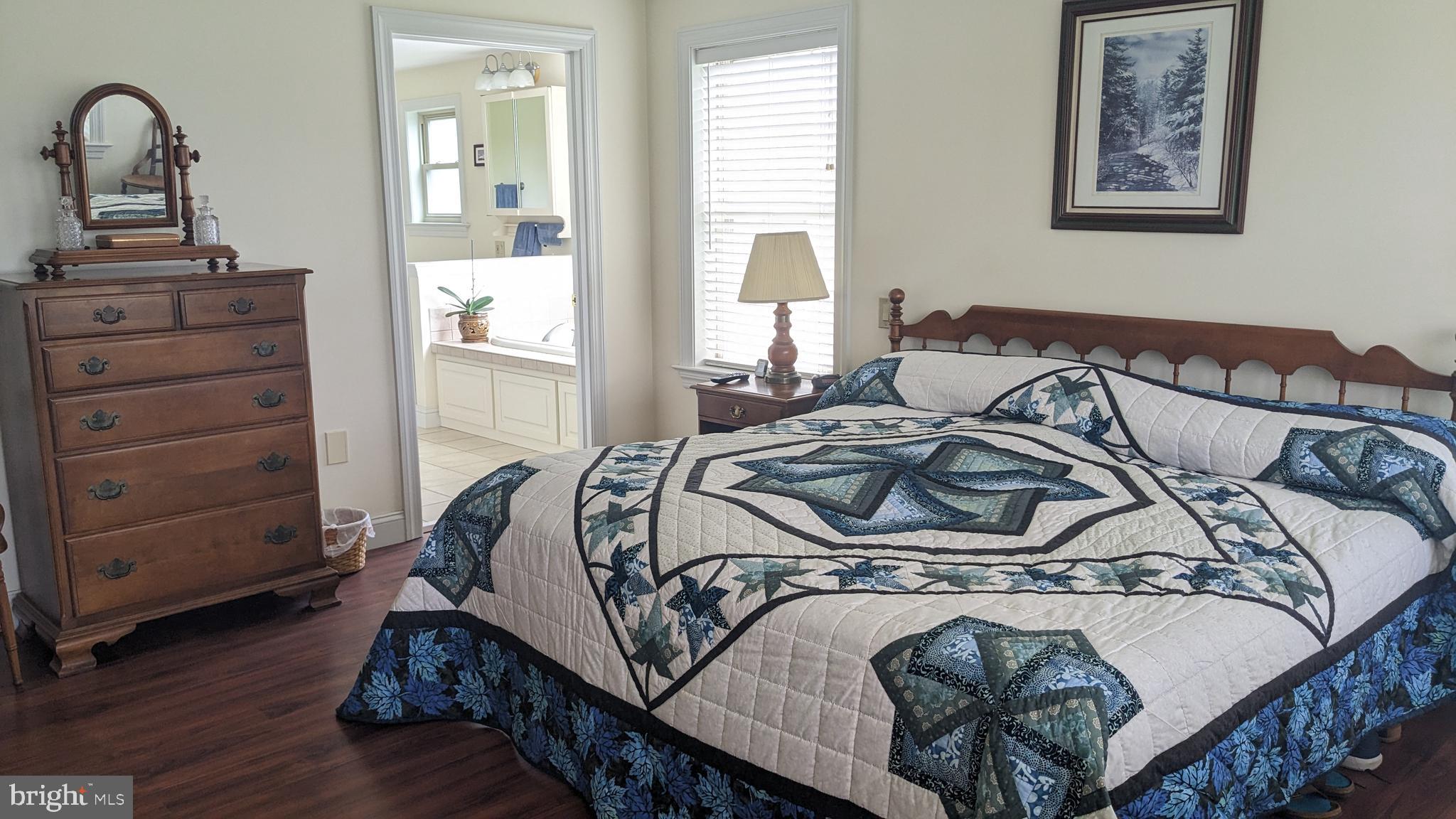 NEFF COUNTRY ESTATES - Residential