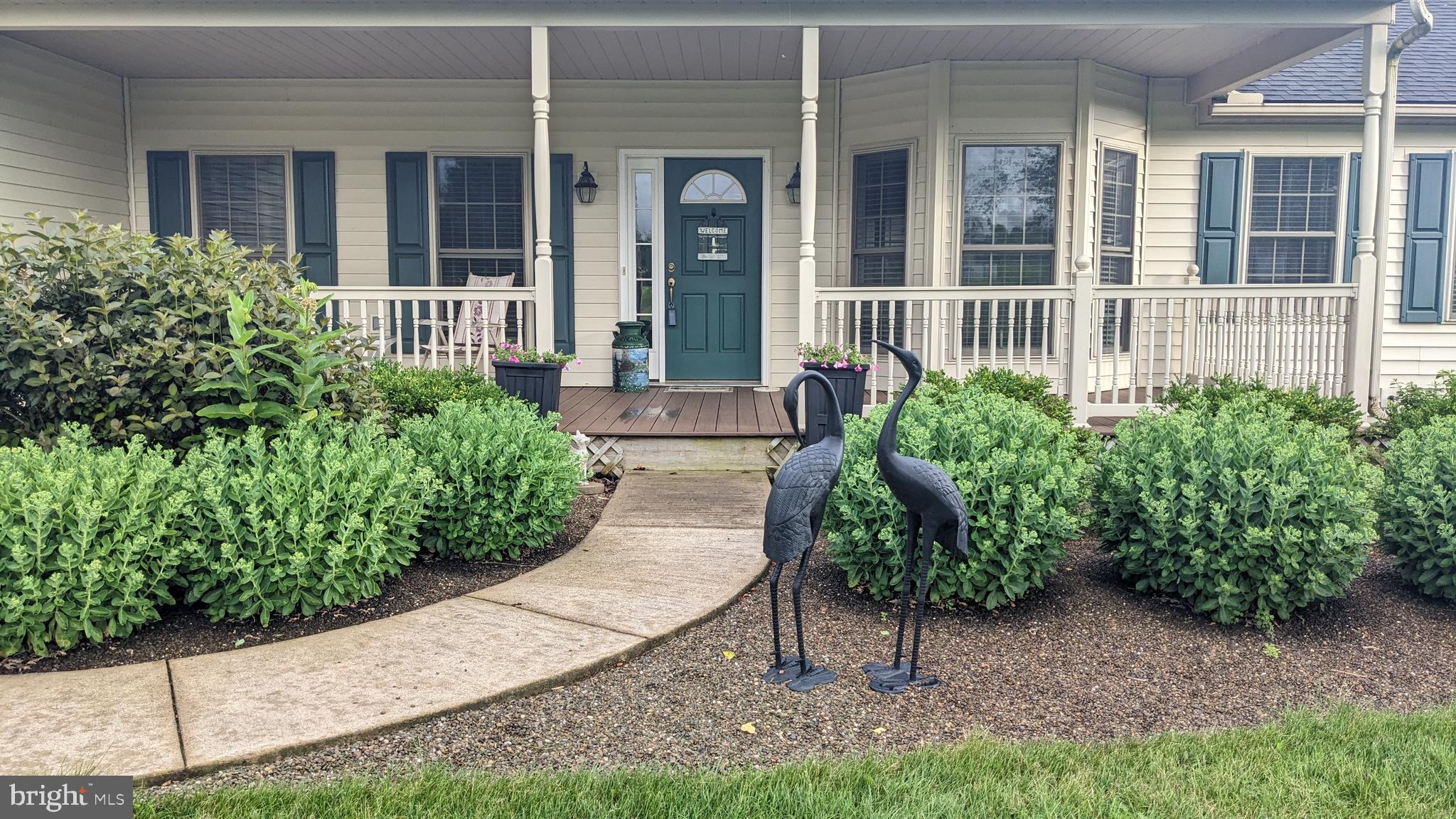 NEFF COUNTRY ESTATES - Residential