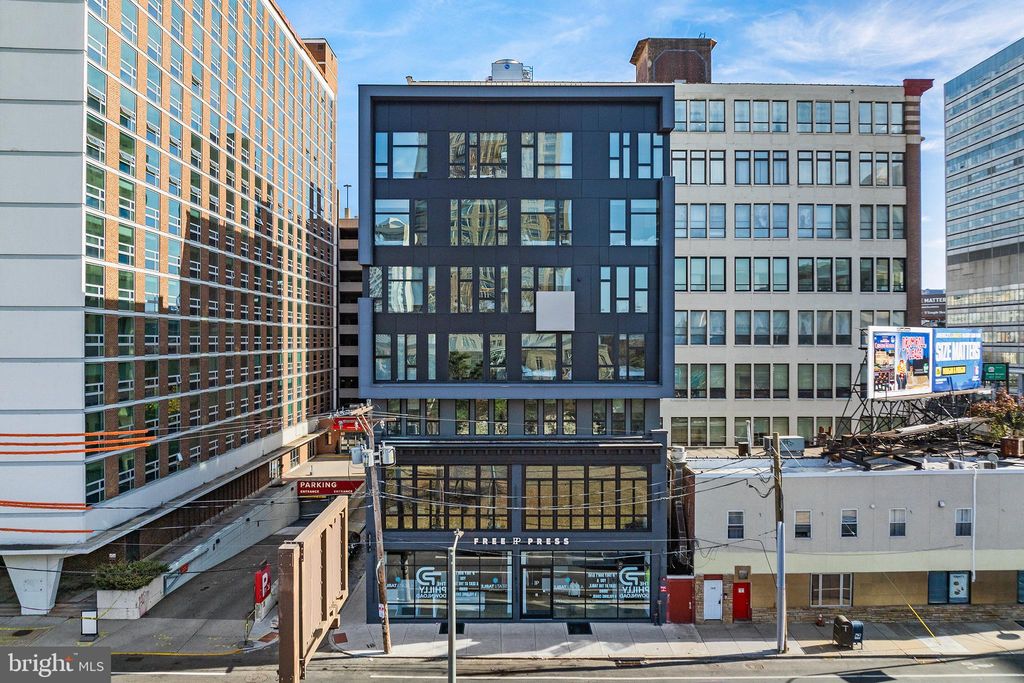 Photo of 305 N 15th Street, PHILADELPHIA, PA 19102 (MLS # PAPH2488906)