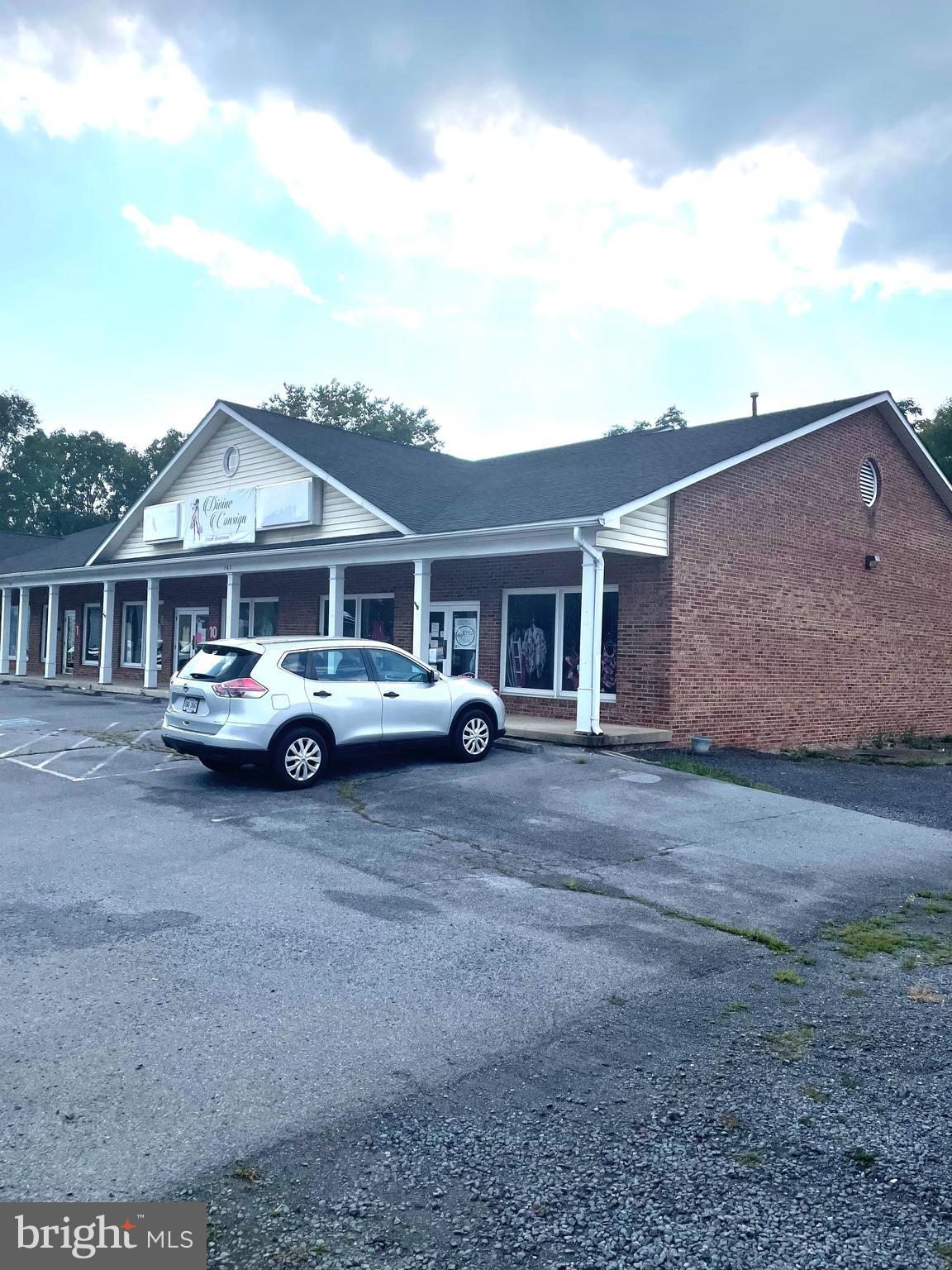 762 S MAIN STREET 766