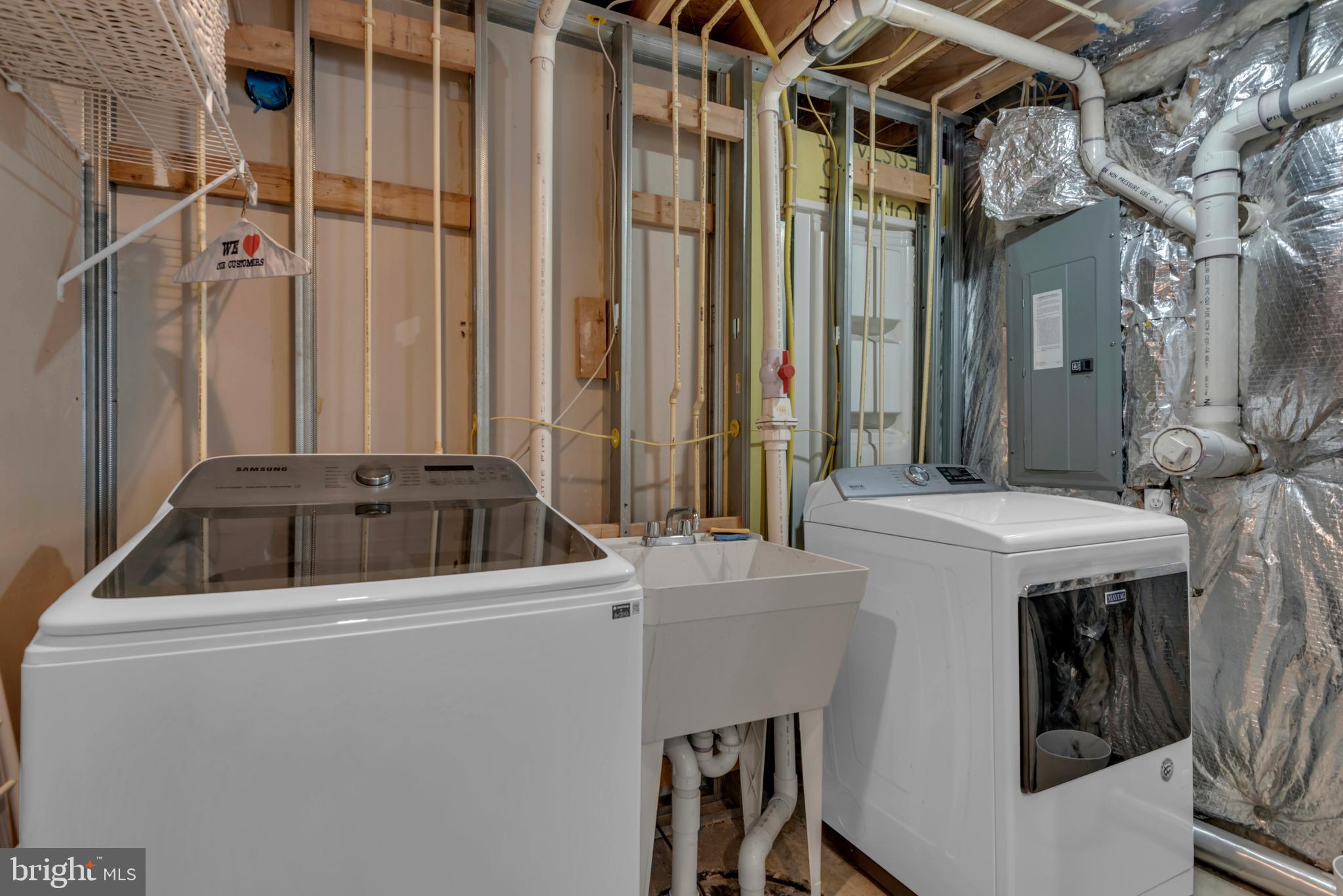 NORTH BROOK - Residential