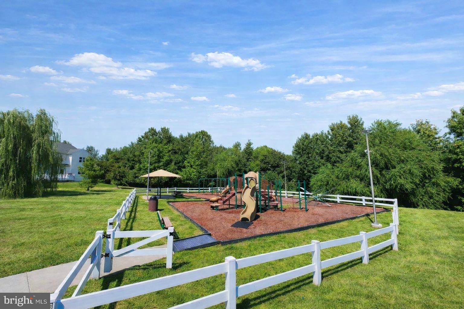 NORTH BROOK - Residential