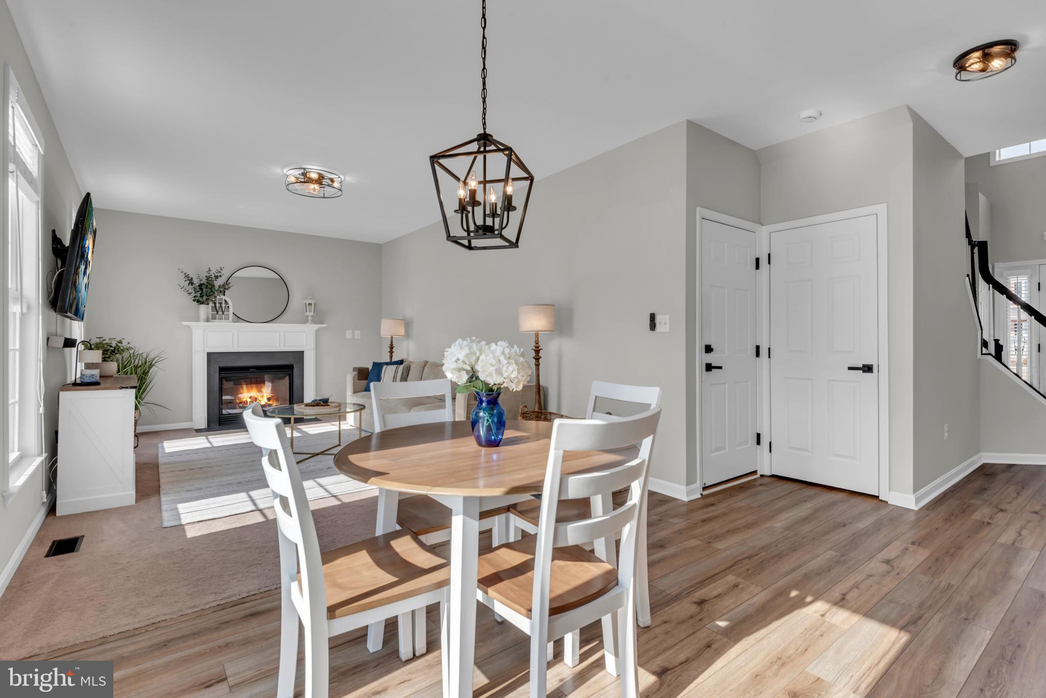 NORTH BROOK - Residential