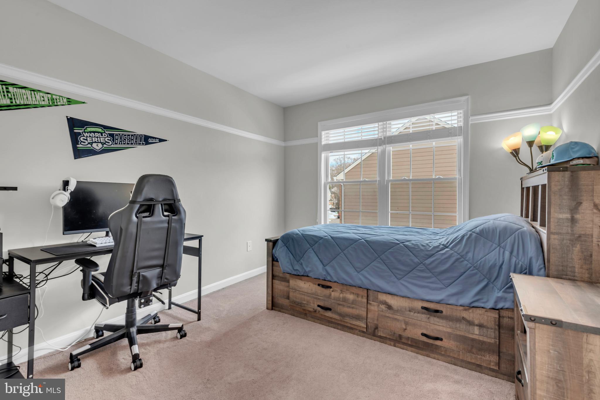 NORTH BROOK - Residential