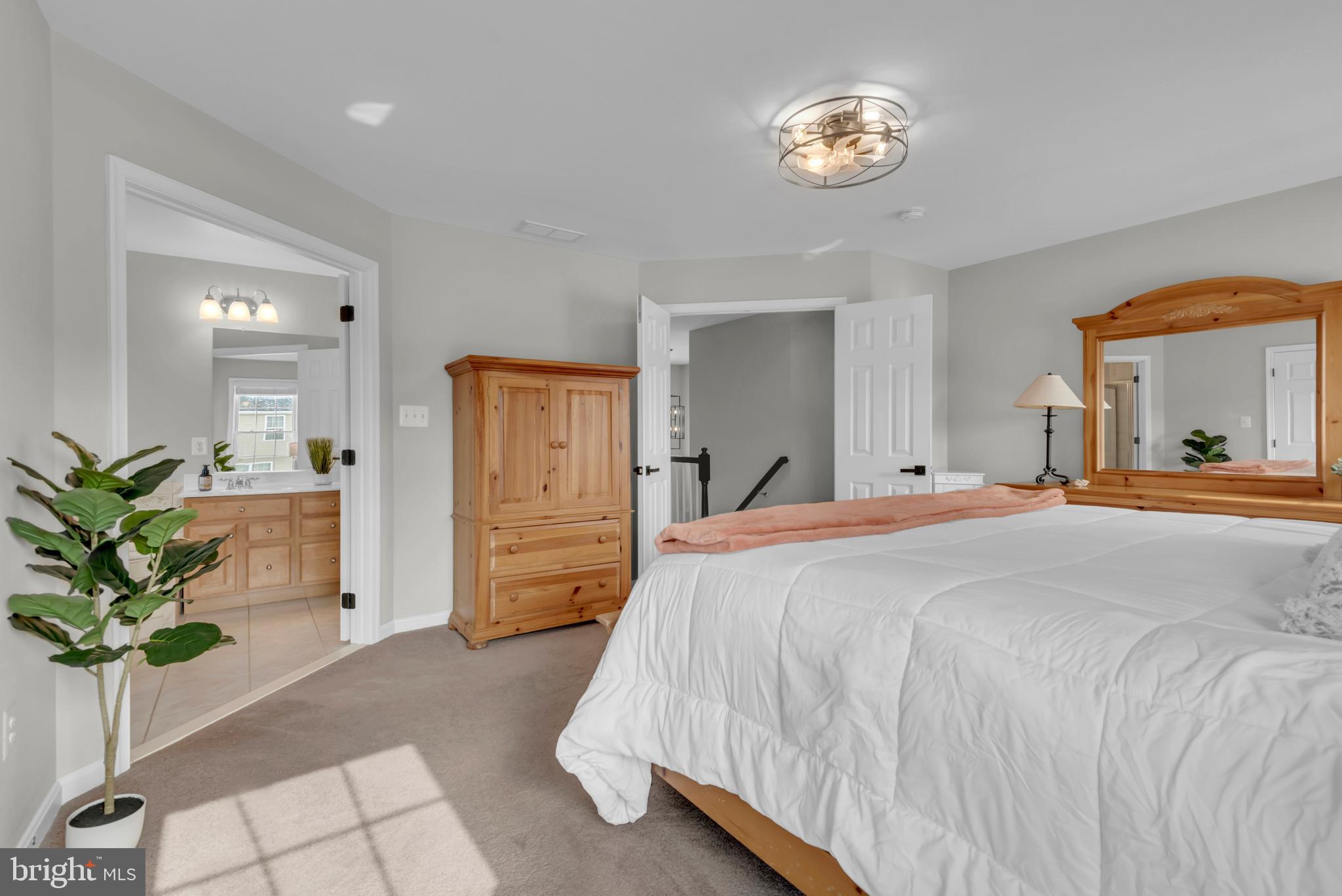 NORTH BROOK - Residential