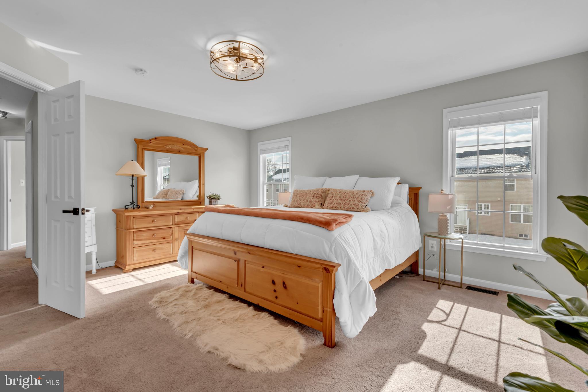 NORTH BROOK - Residential