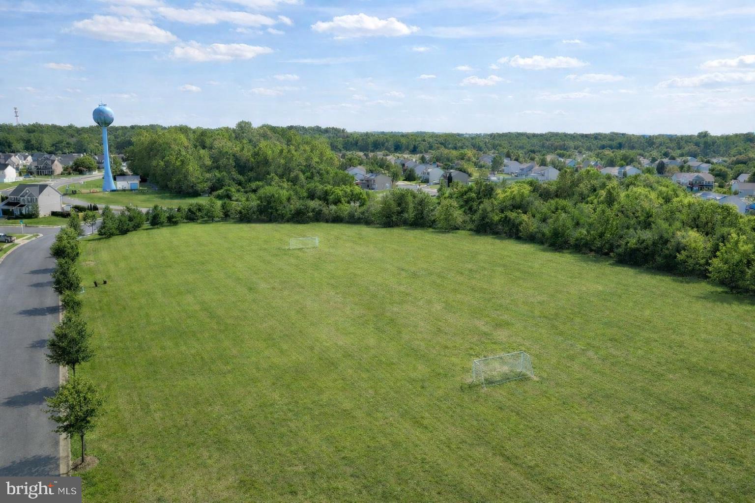 NORTH BROOK - Residential