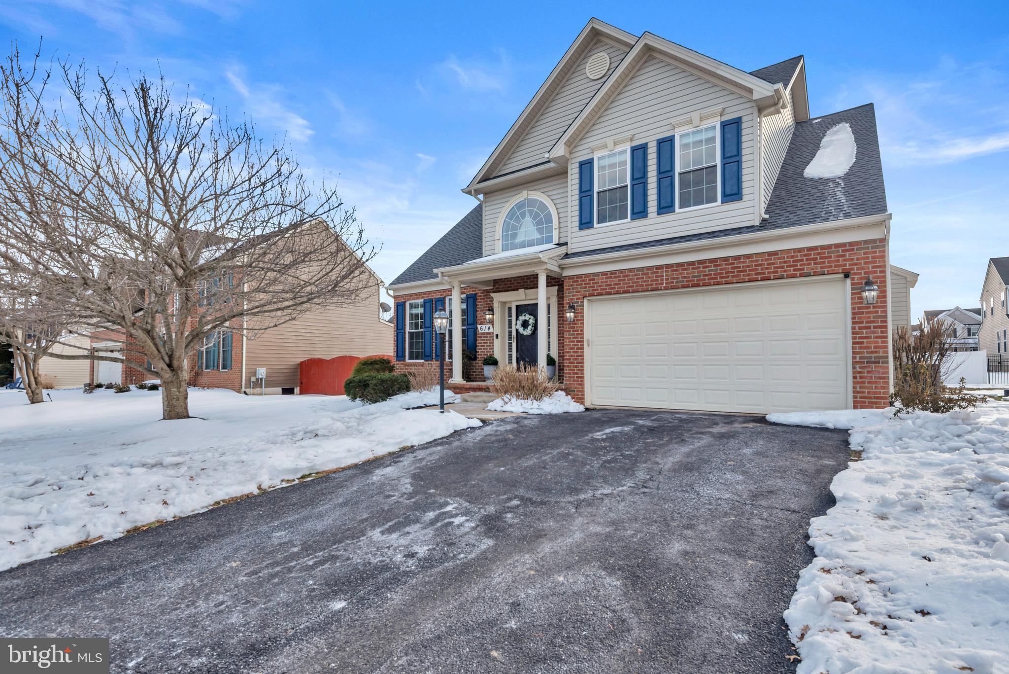 NORTH BROOK - Residential