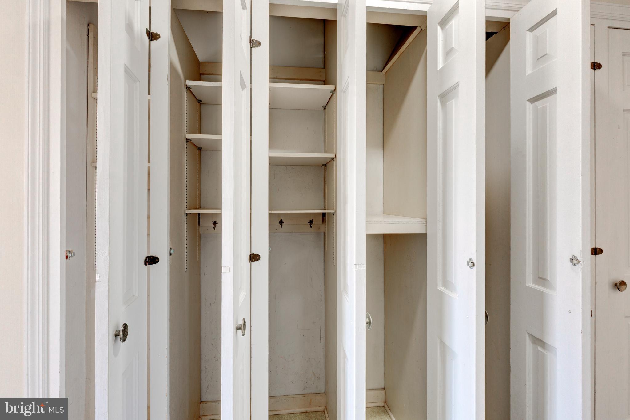 WINCHESTER PARK - Residential