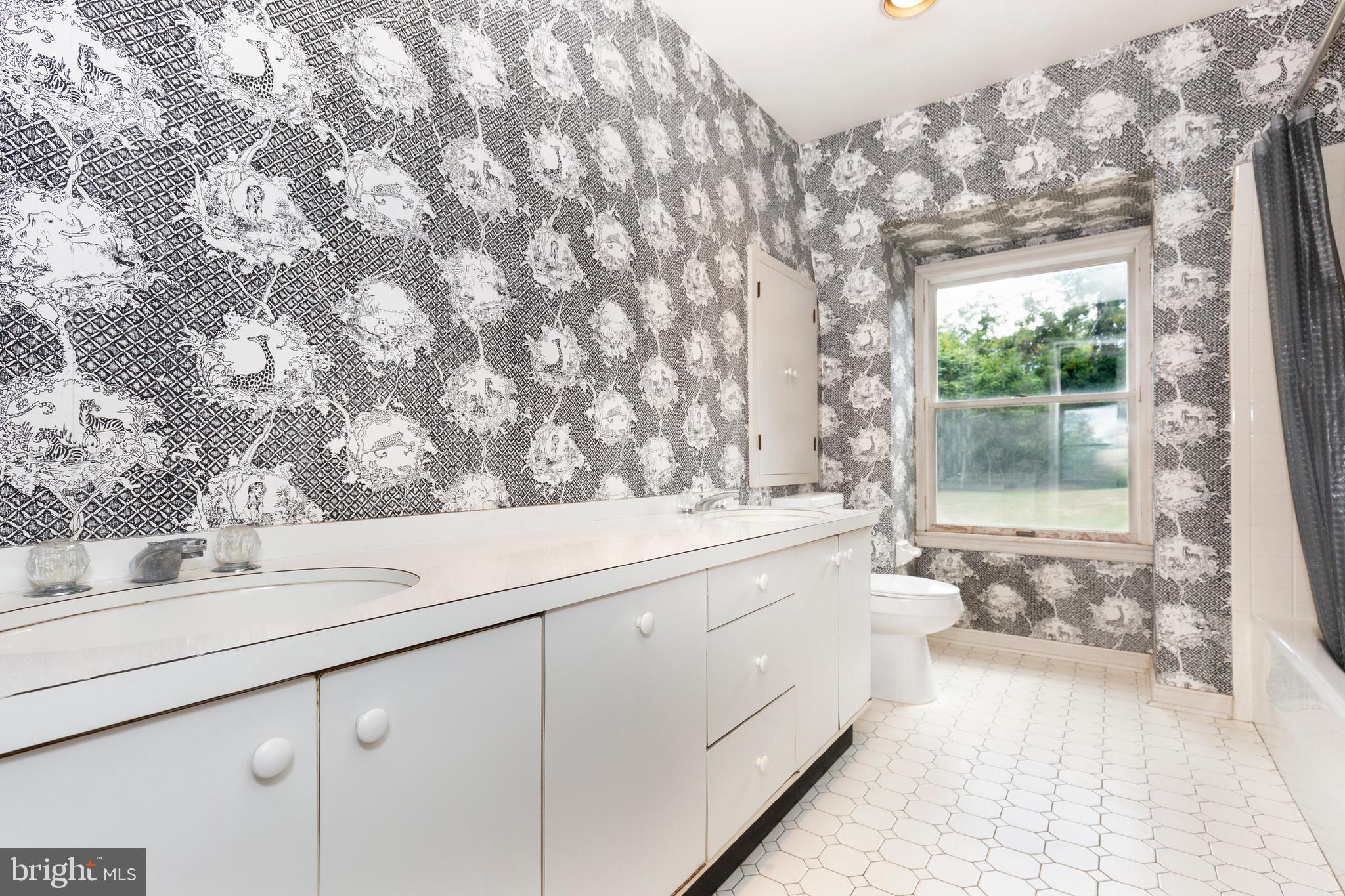 WINCHESTER PARK - Residential