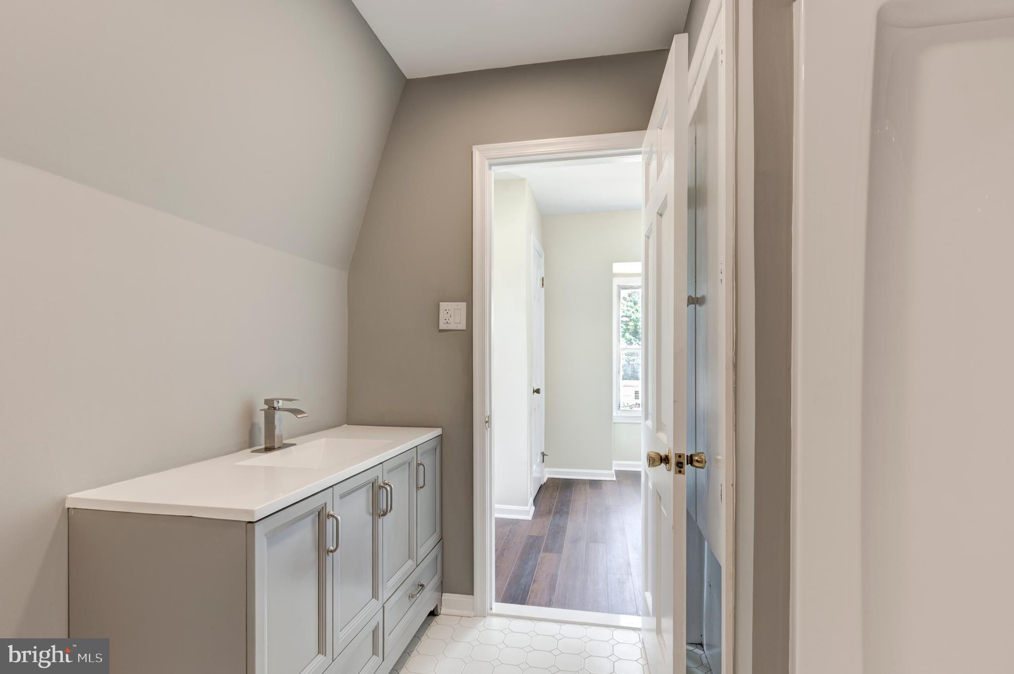 WINCHESTER PARK - Residential