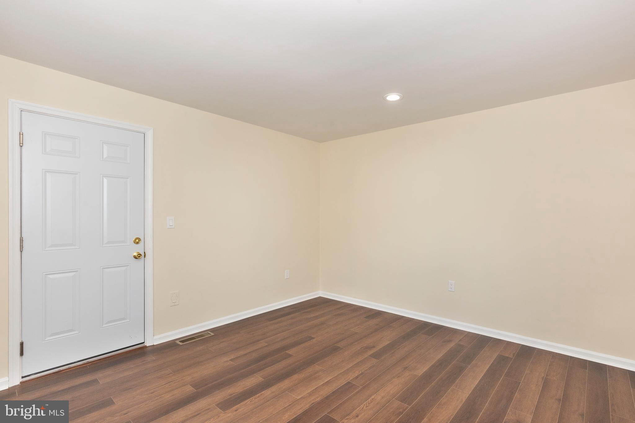 WINCHESTER PARK - Residential