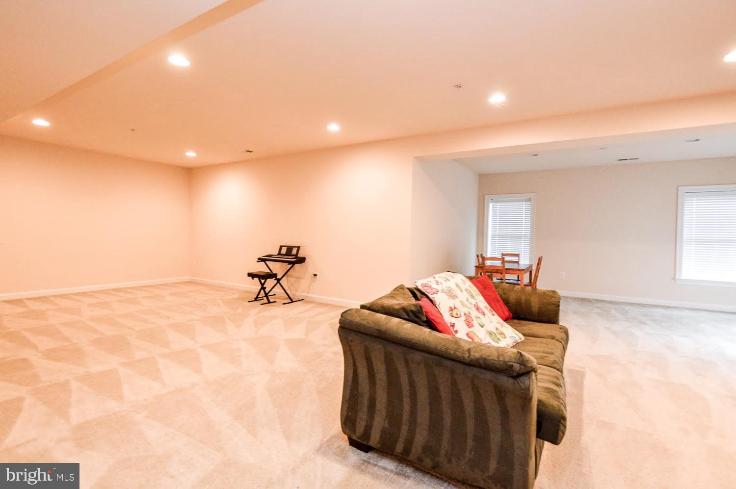 WINCOPIA FARMS - Residential