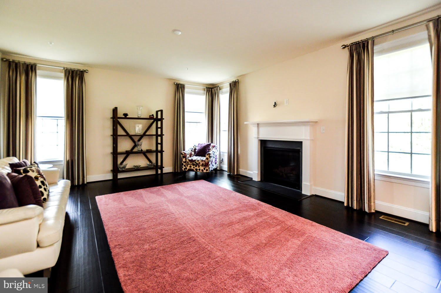 WINCOPIA FARMS - Residential