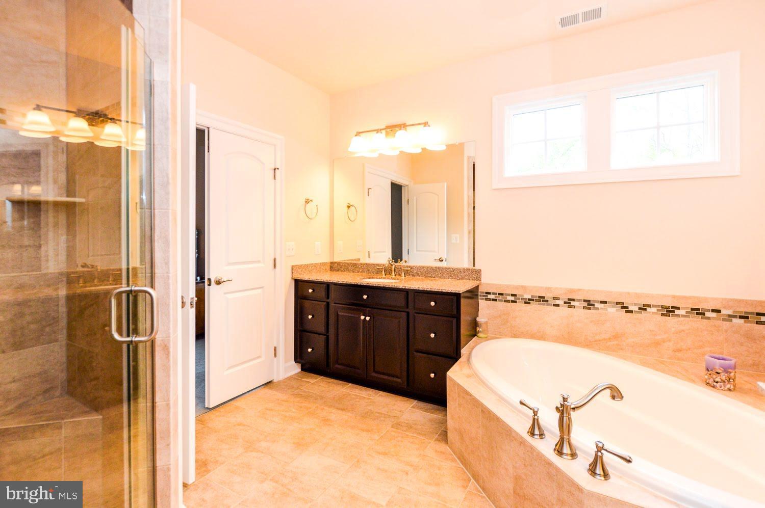 WINCOPIA FARMS - Residential