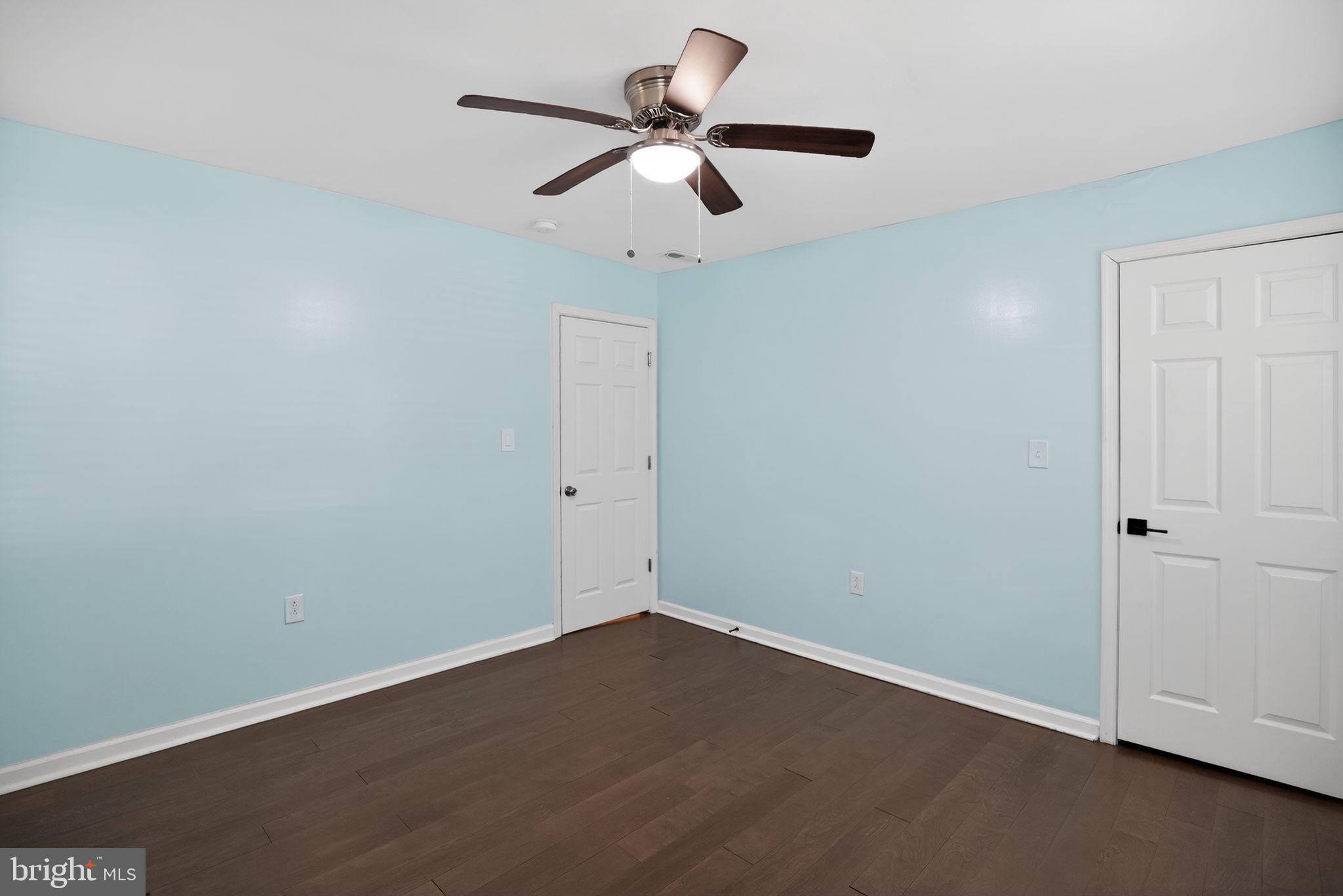 GLENSIDE - Residential