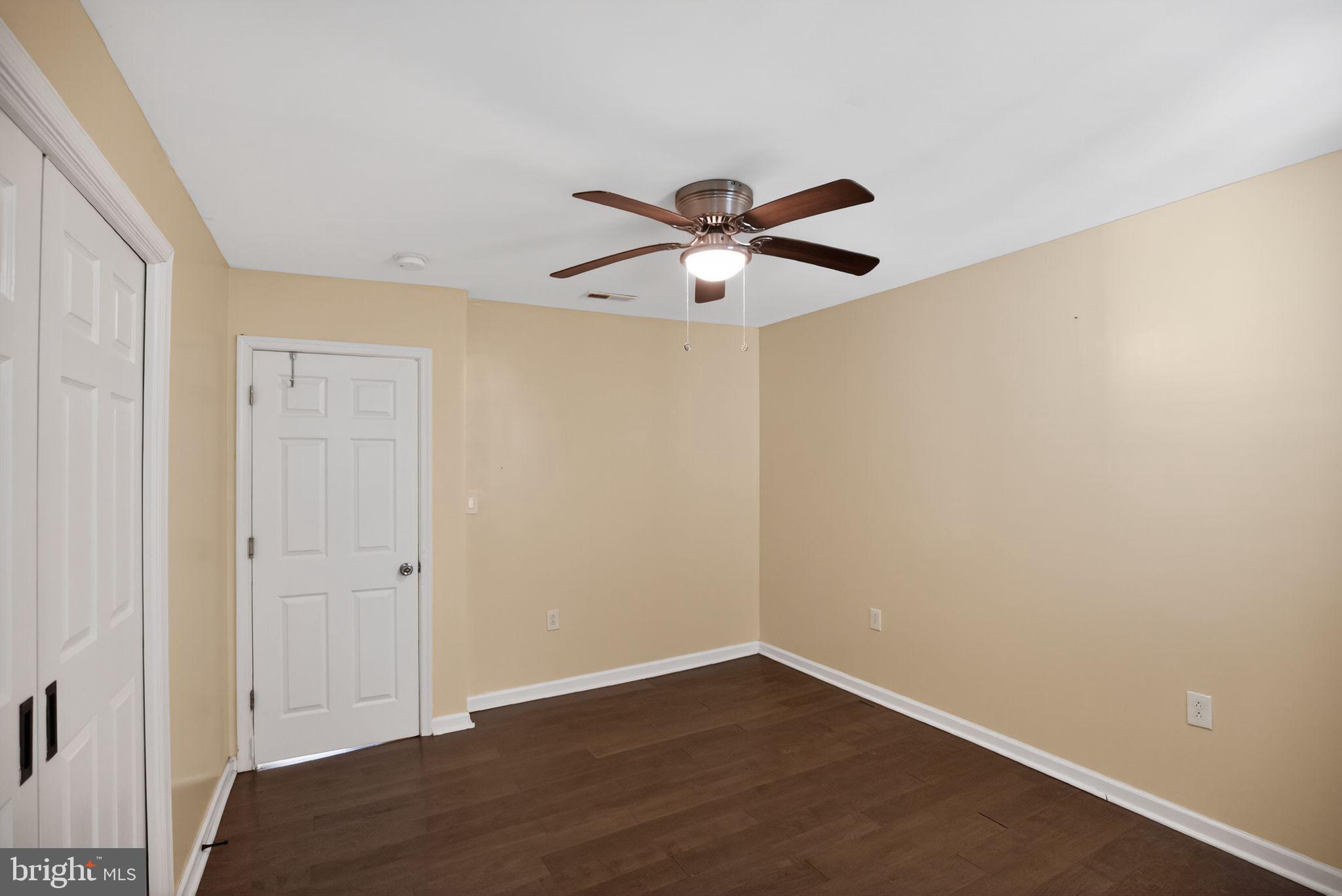 GLENSIDE - Residential