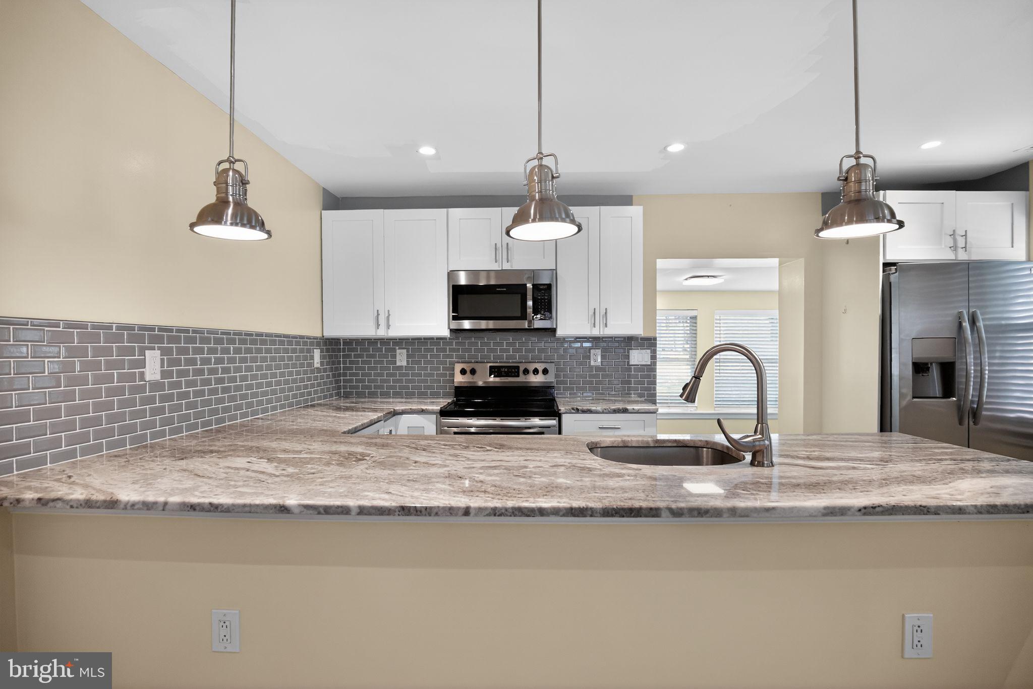 GLENSIDE - Residential