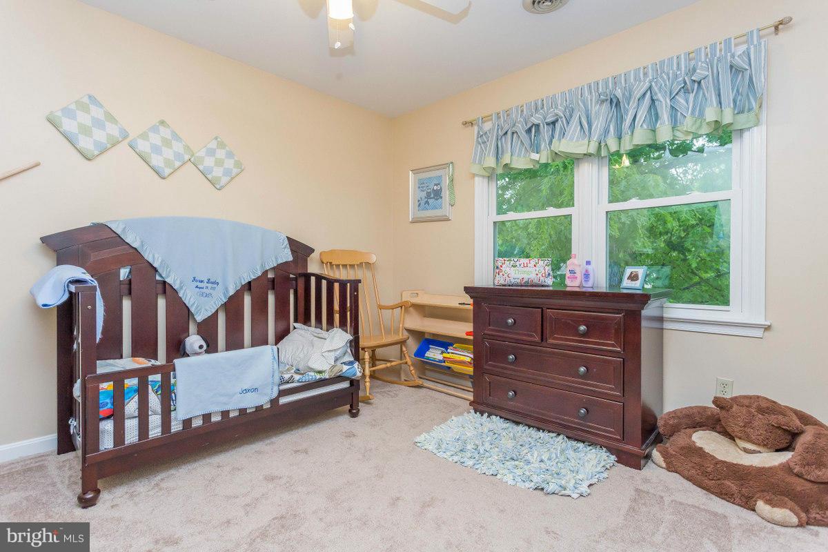 SALEM COURTS - Residential