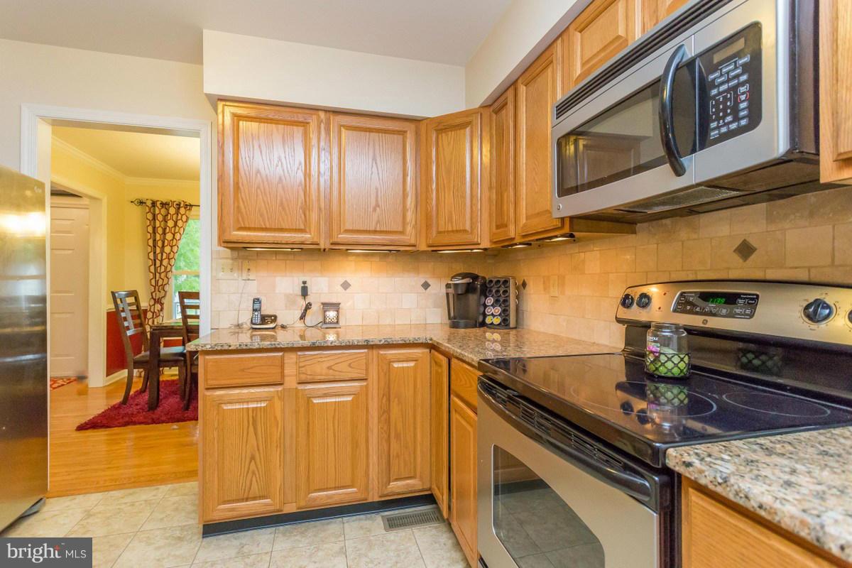 SALEM COURTS - Residential