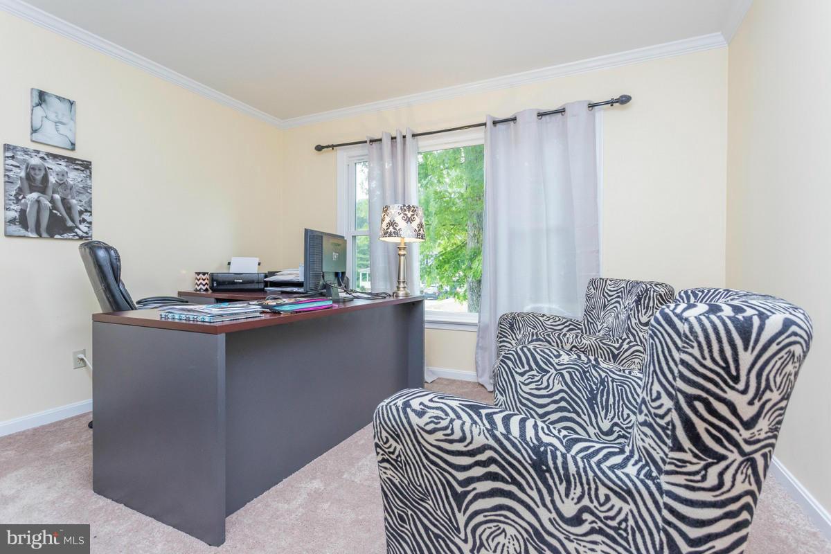 SALEM COURTS - Residential