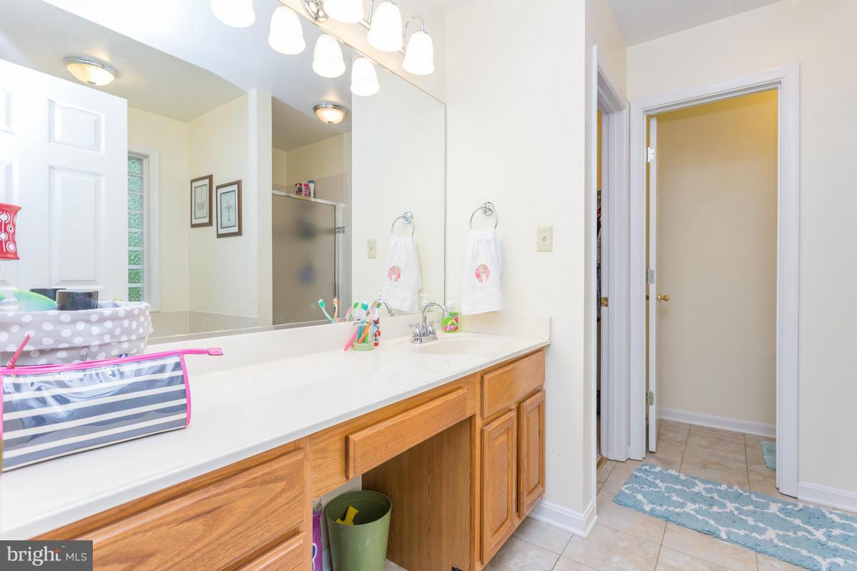 SALEM COURTS - Residential