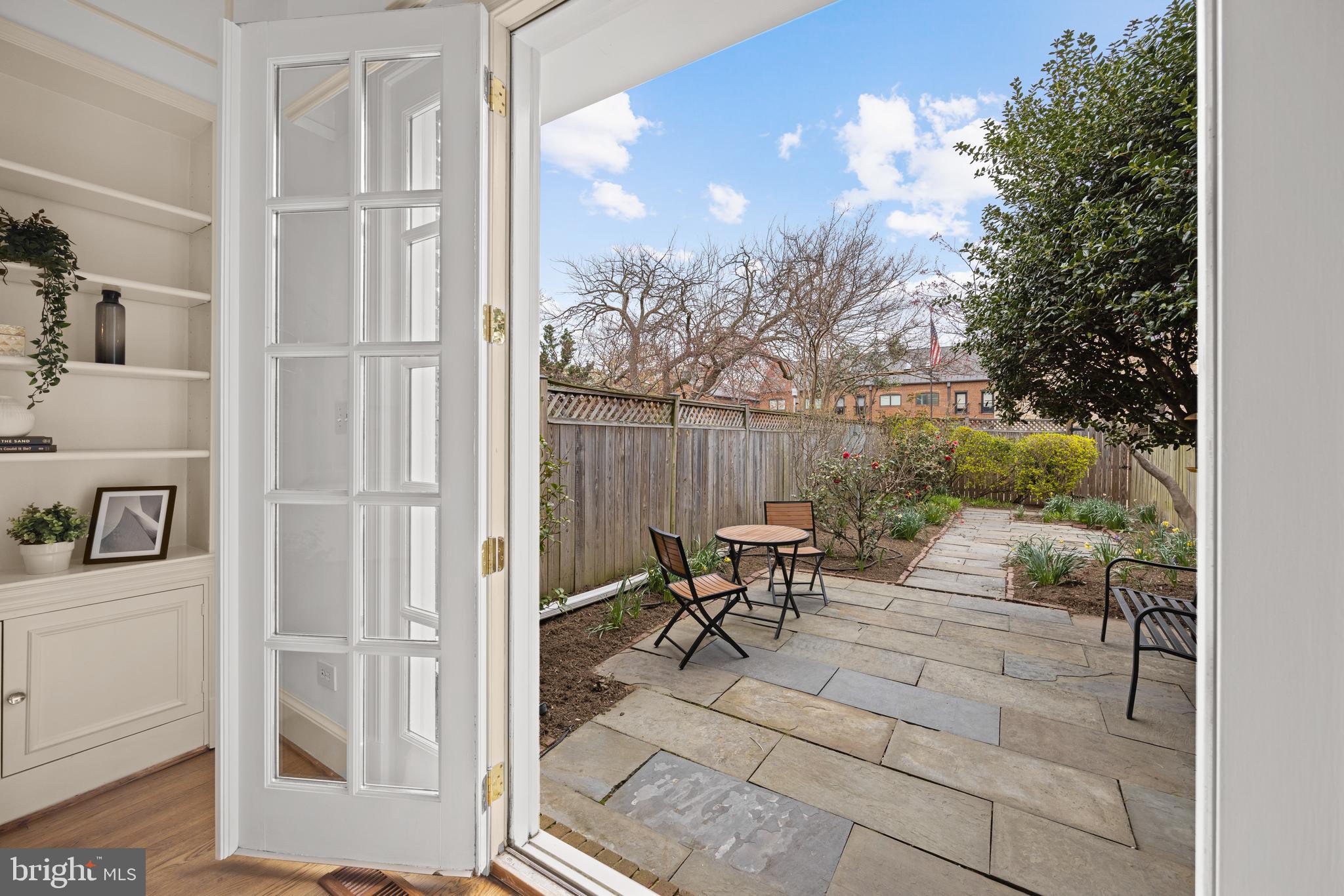 BRANDT TOWNHOUSE - Residential