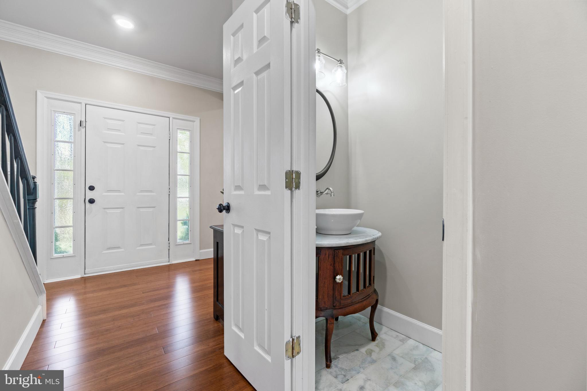 CROWN MANOR - Residential