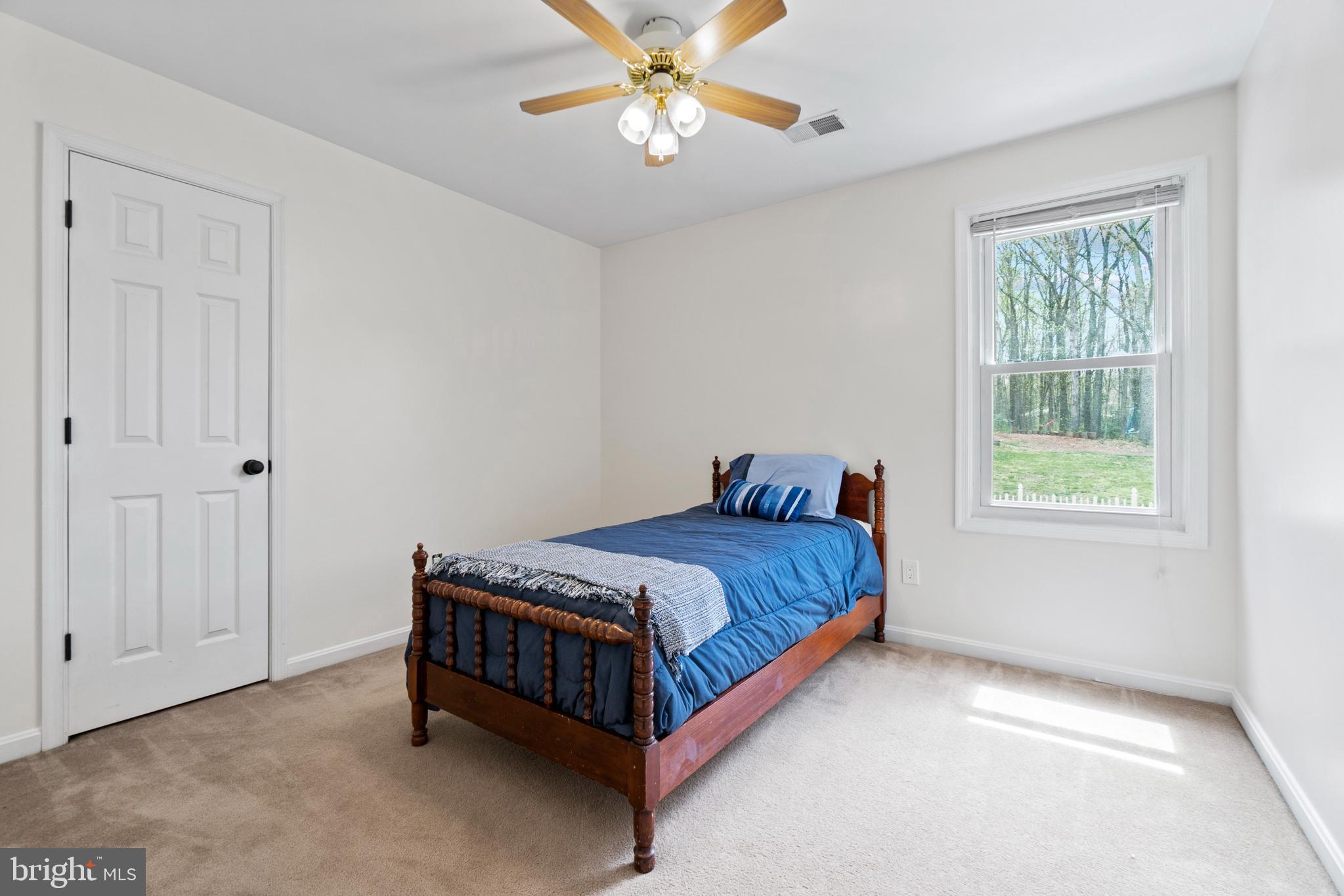 CROWN MANOR - Residential