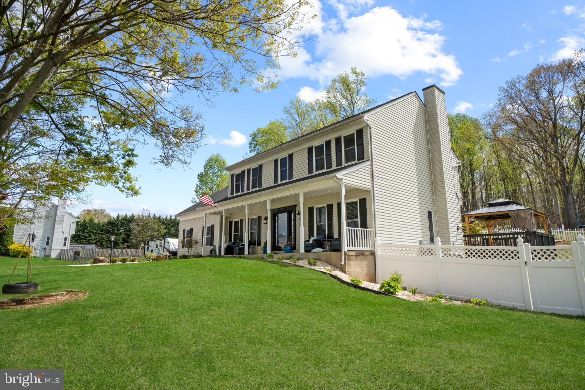 CROWN MANOR - Residential