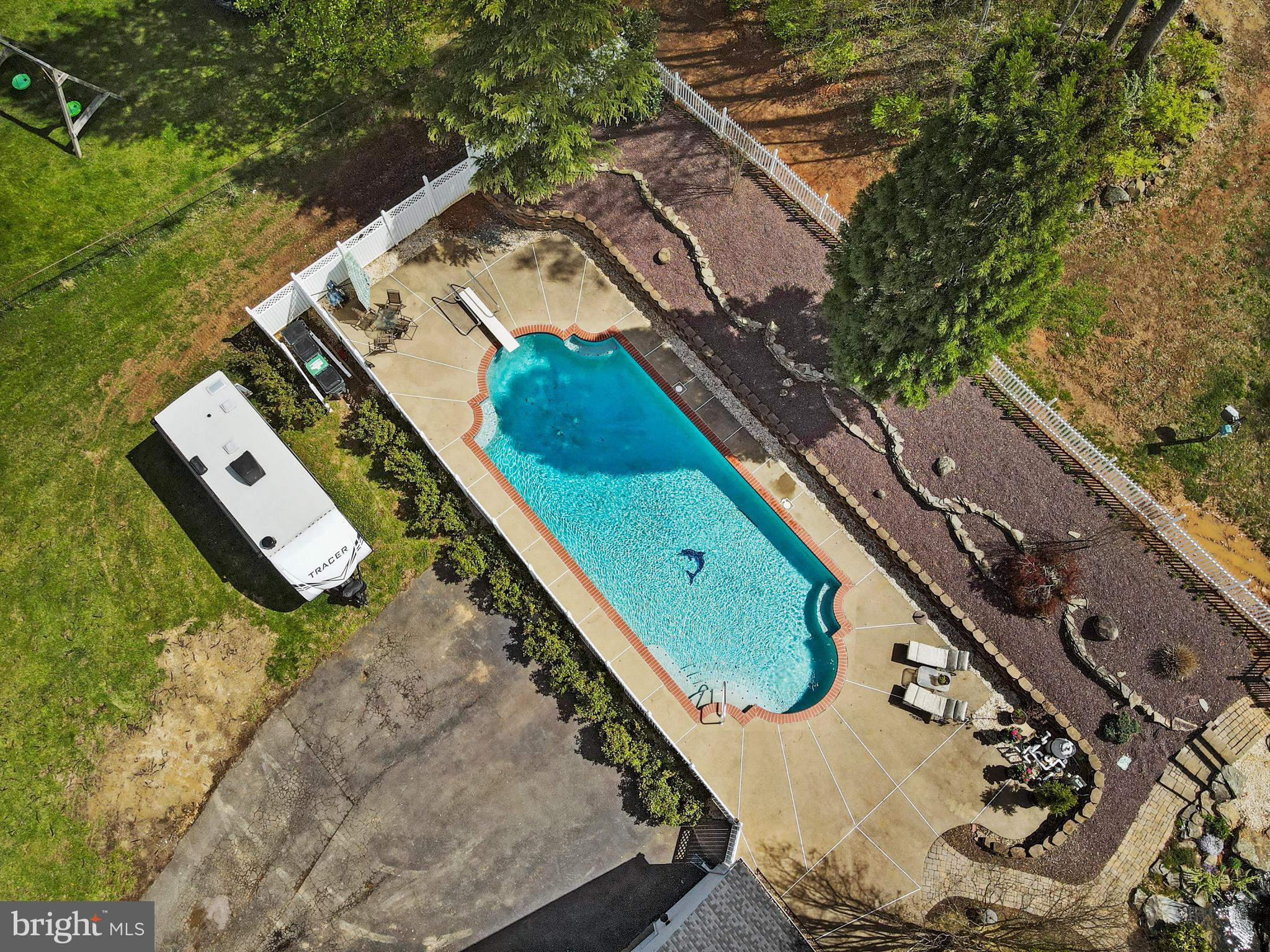 CROWN MANOR - Residential