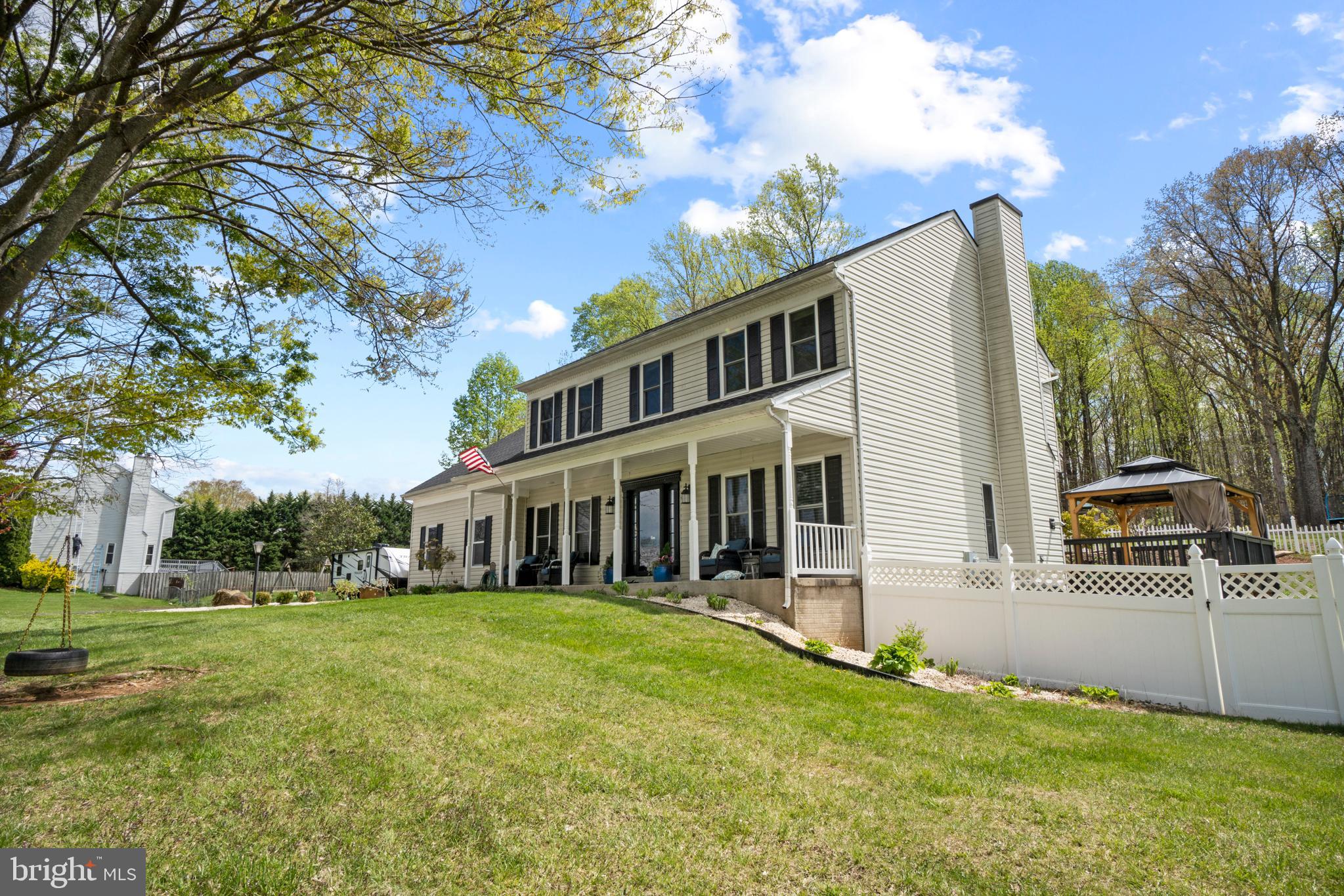 CROWN MANOR - Residential