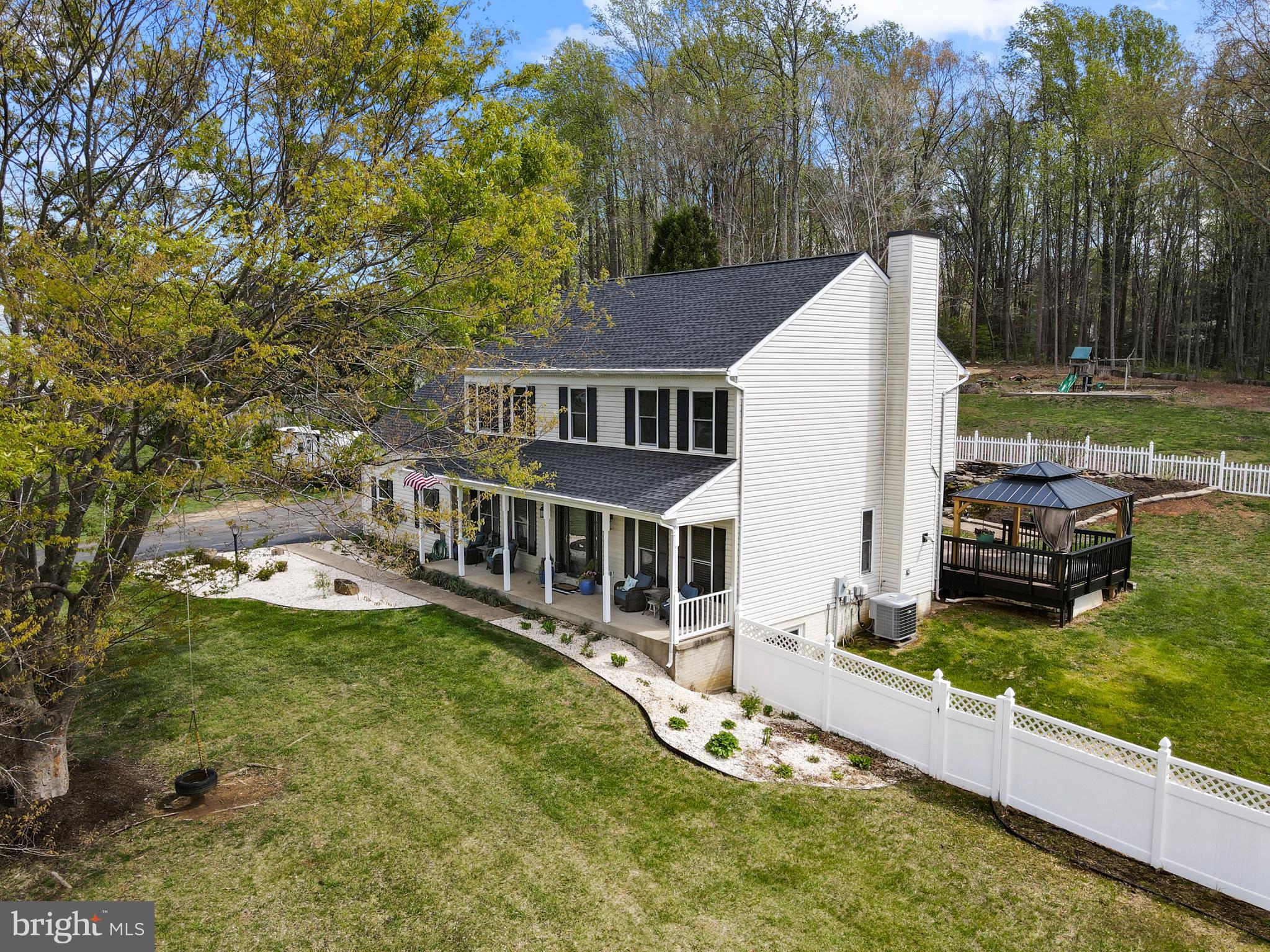 CROWN MANOR - Residential