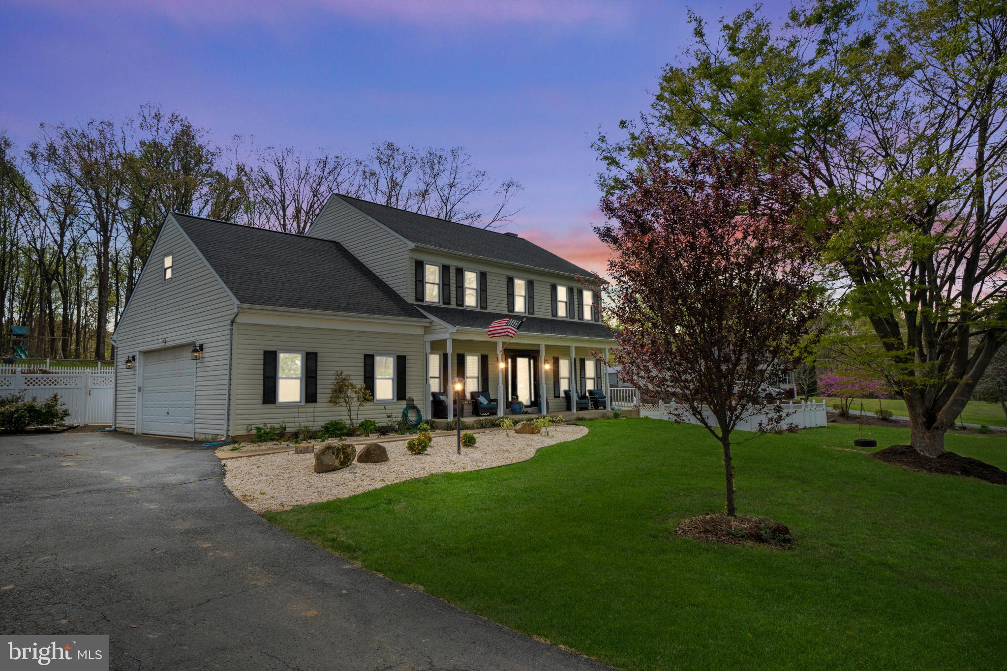 CROWN MANOR - Residential