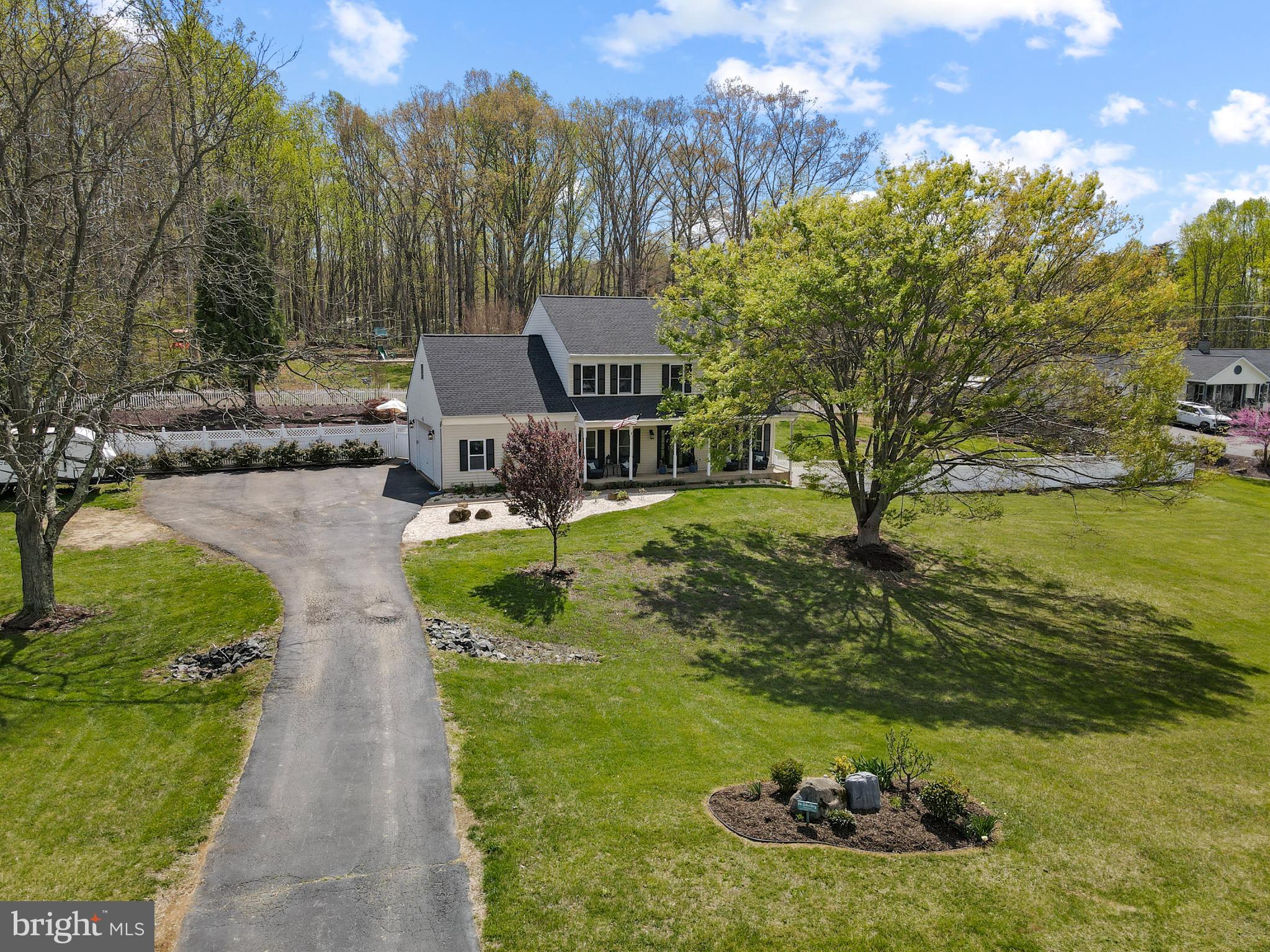 CROWN MANOR - Residential