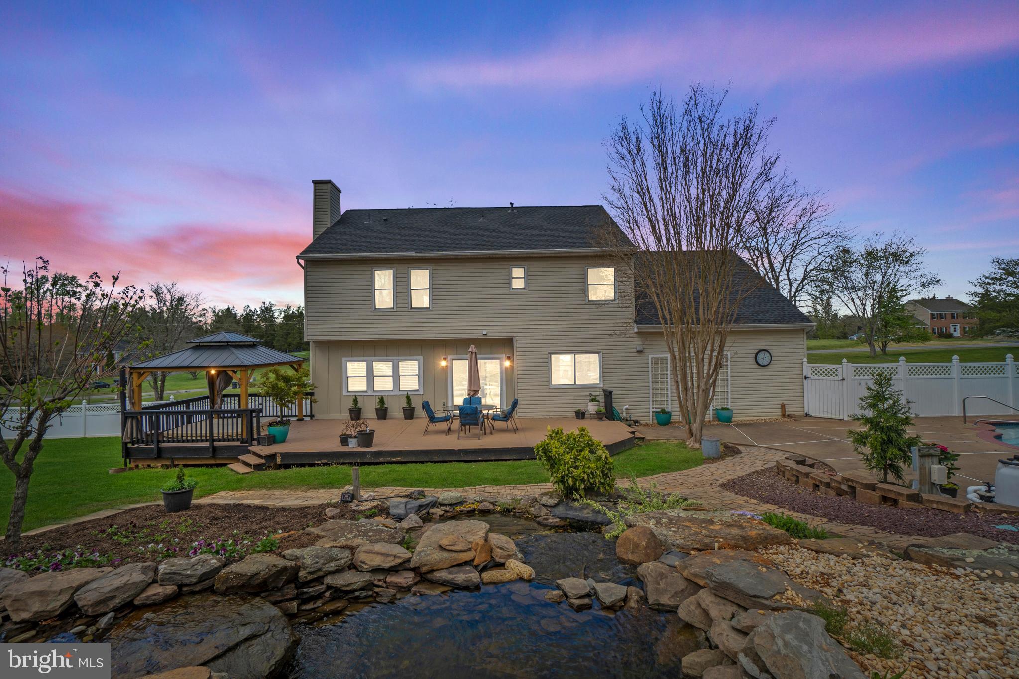 CROWN MANOR - Residential