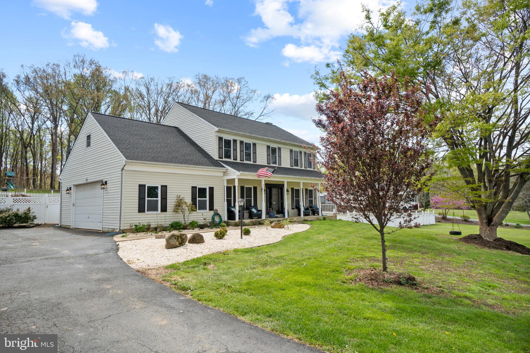 CROWN MANOR - Residential