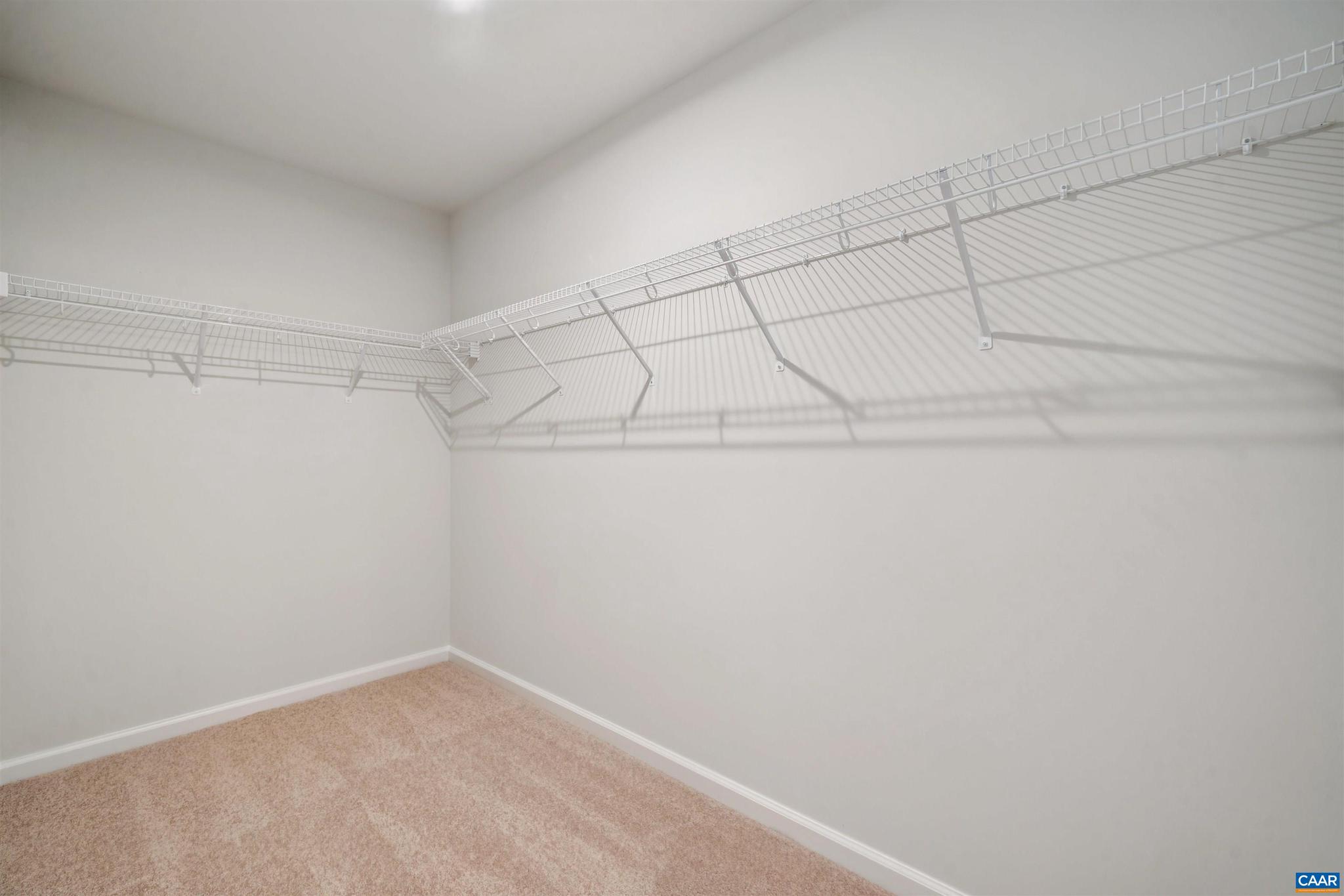 PLEASANT GREEN - Residential