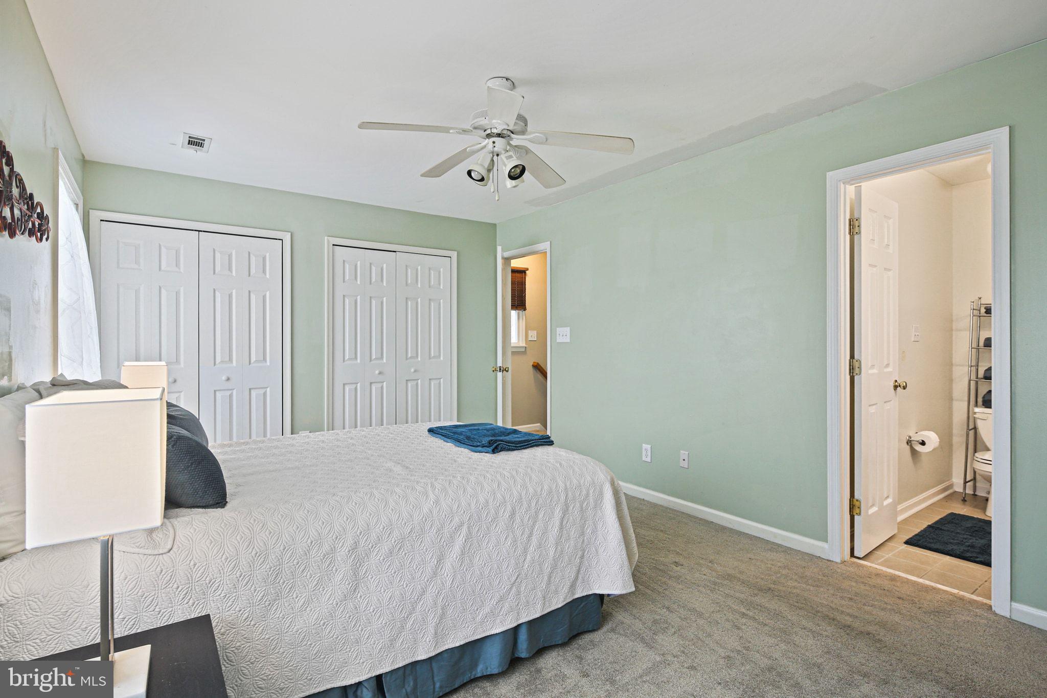 WOODLAND BEACH - Residential