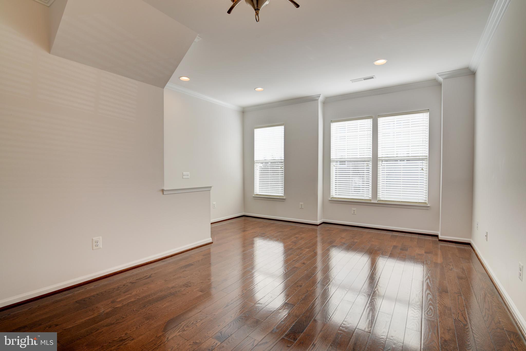 EAST GATE ONE - Residential Lease