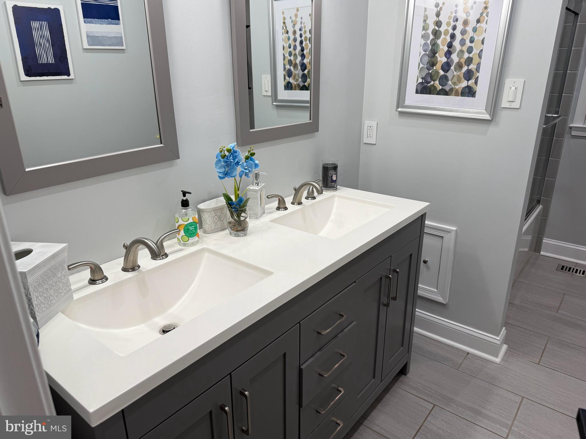 CARROLL HILL - Residential