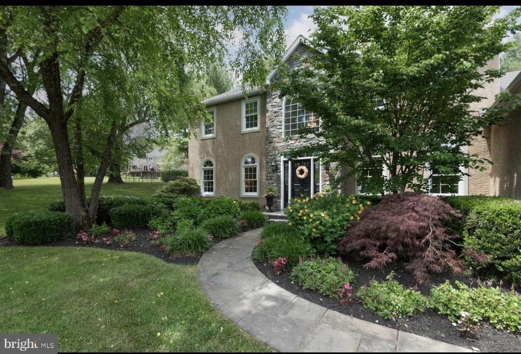 Photo of 239 Heather Ridge Circle, WEST CHESTER, PA 19382 (MLS # PACT2115012)