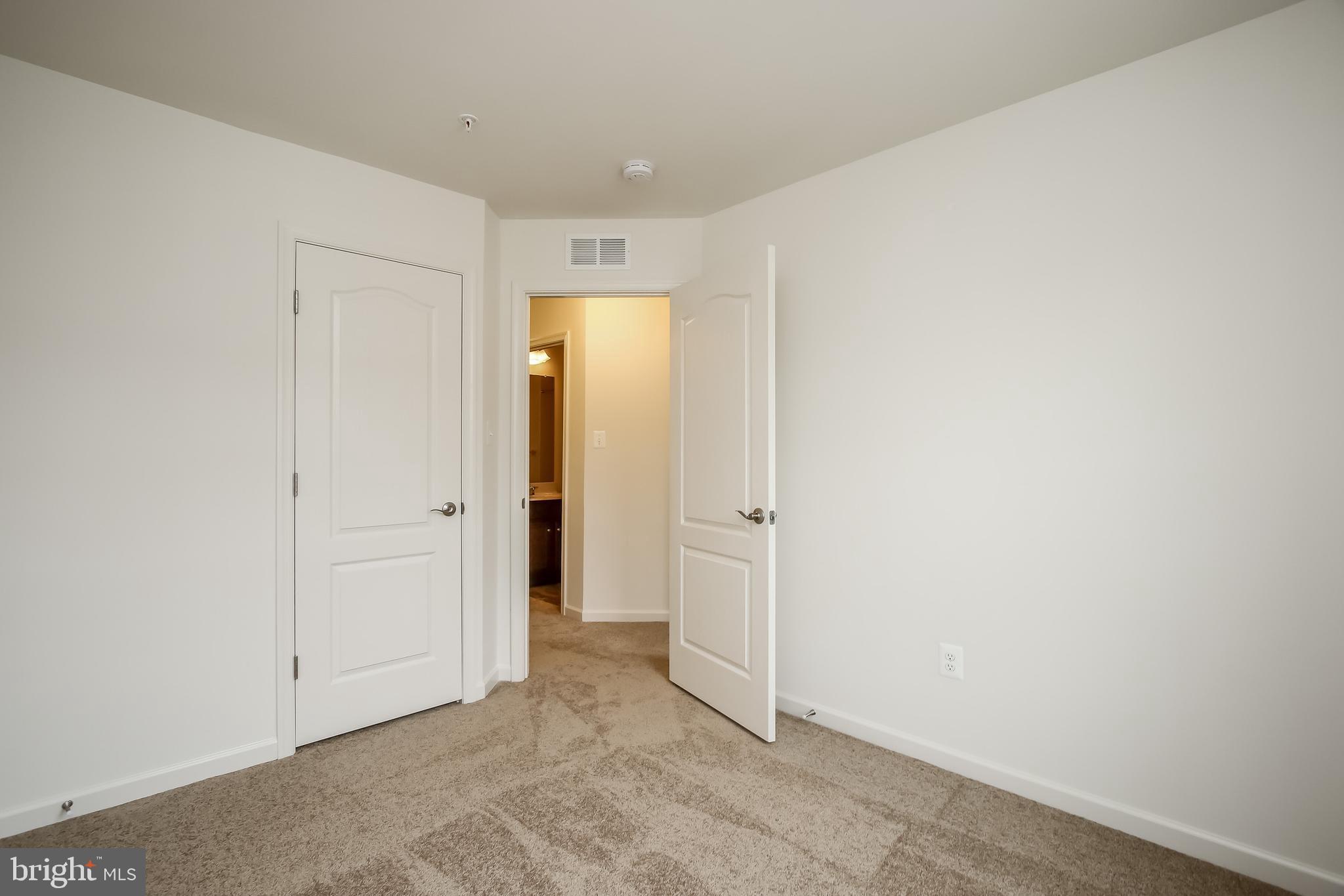 JACOBS FOREST - Residential Lease