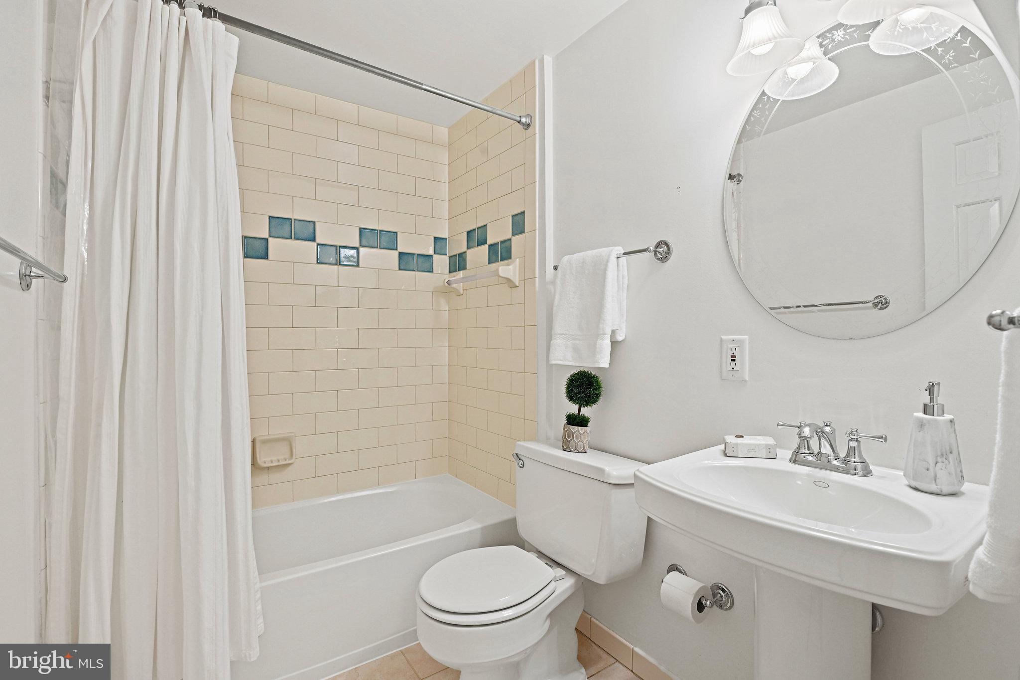 GREENWAY HEIGHTS - Residential